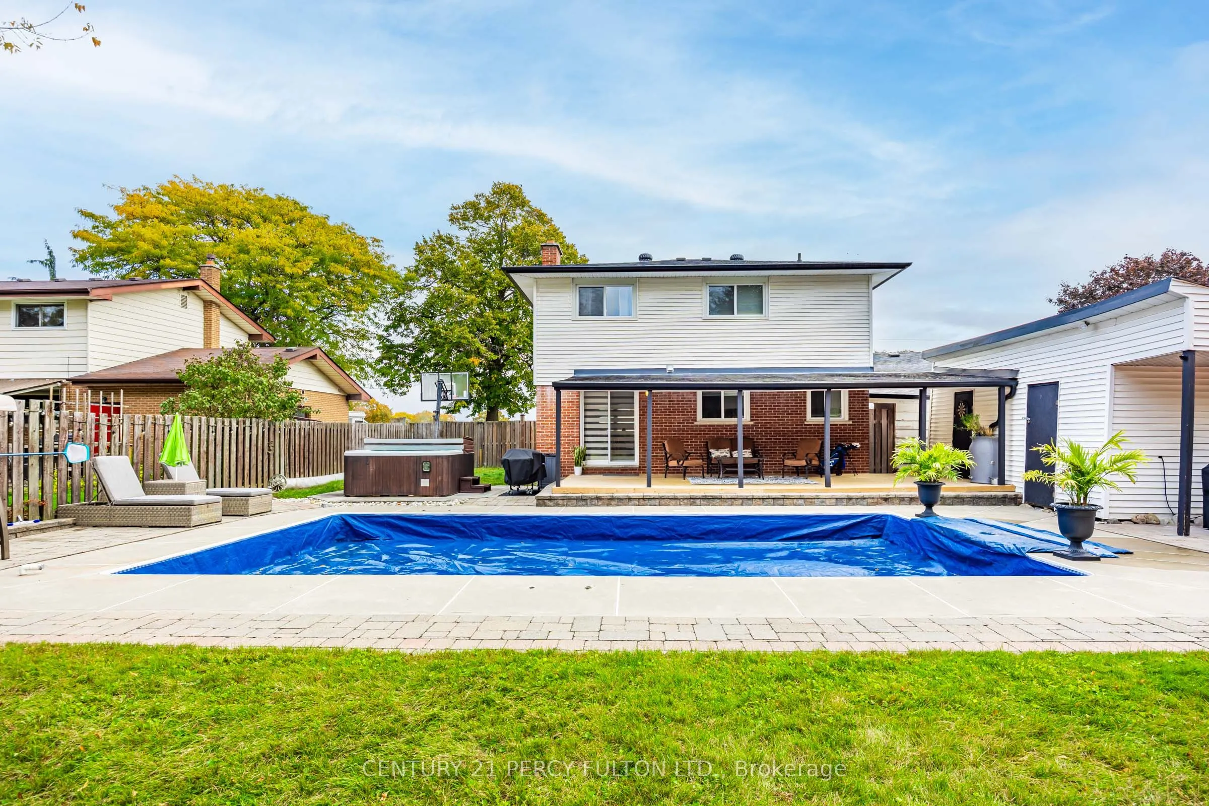 904 Somerville Street