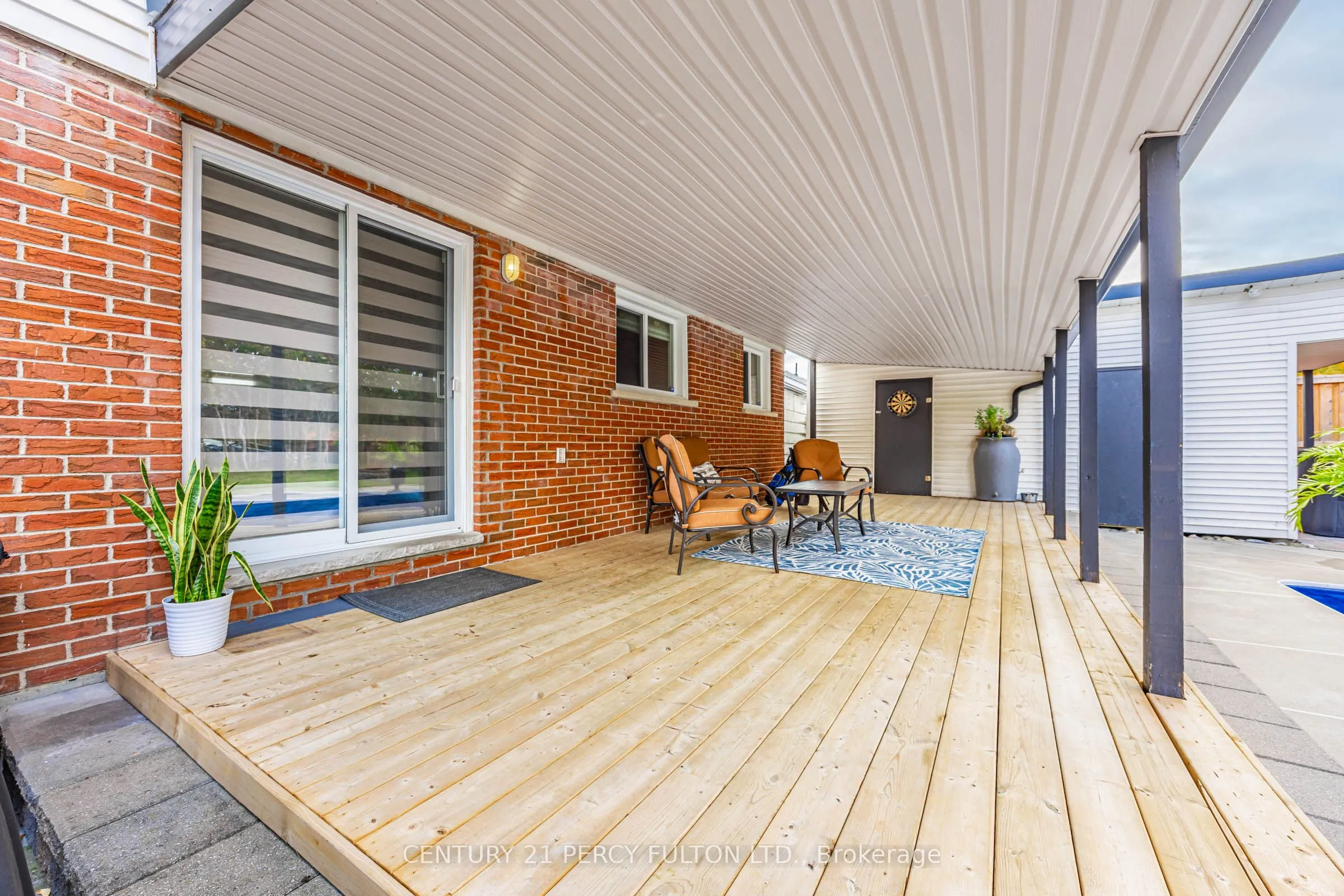 904 Somerville Street