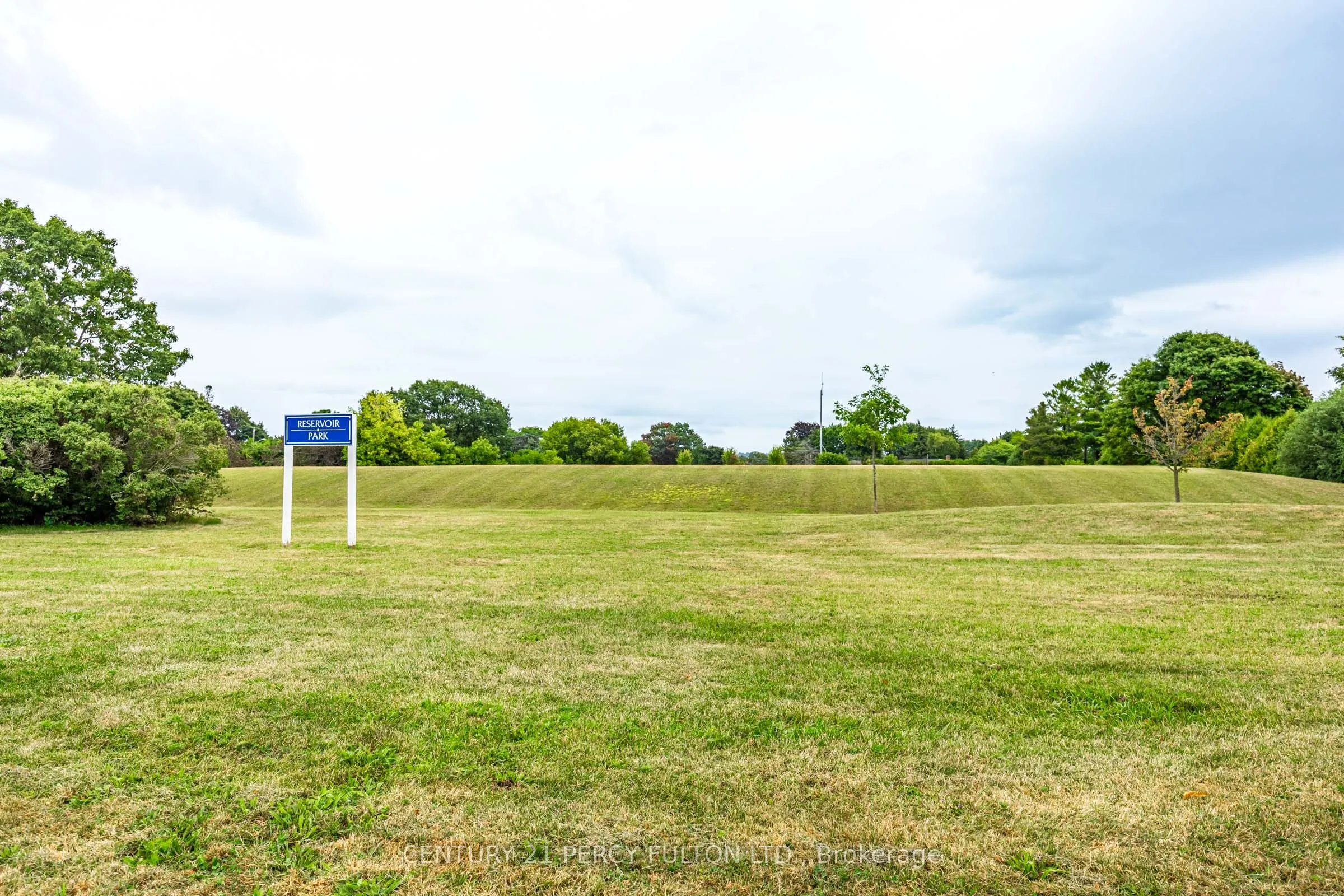 904 Somerville Street