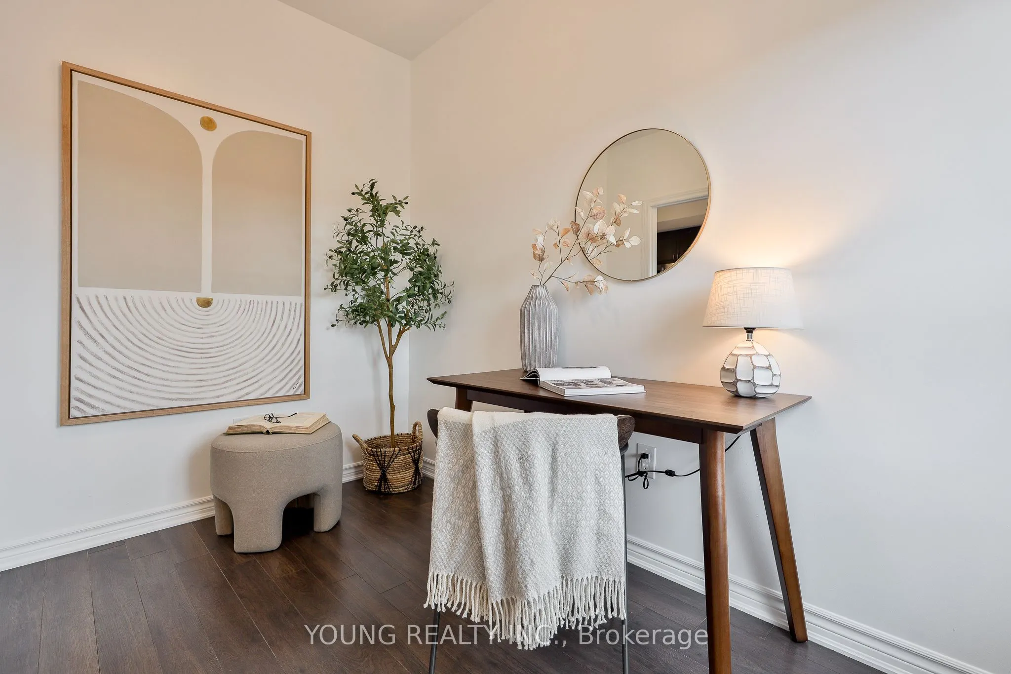 2791 EGLINTON Avenue E, #527