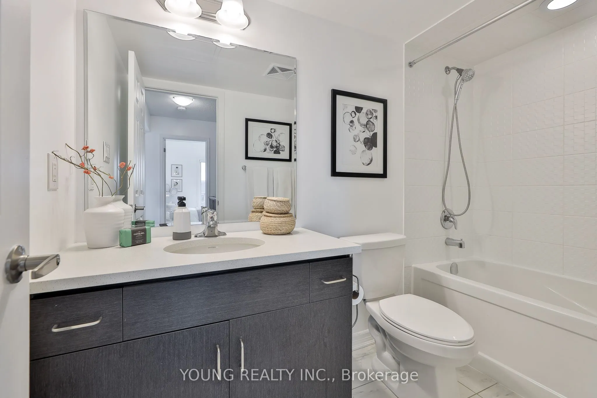 2791 EGLINTON Avenue E, #527