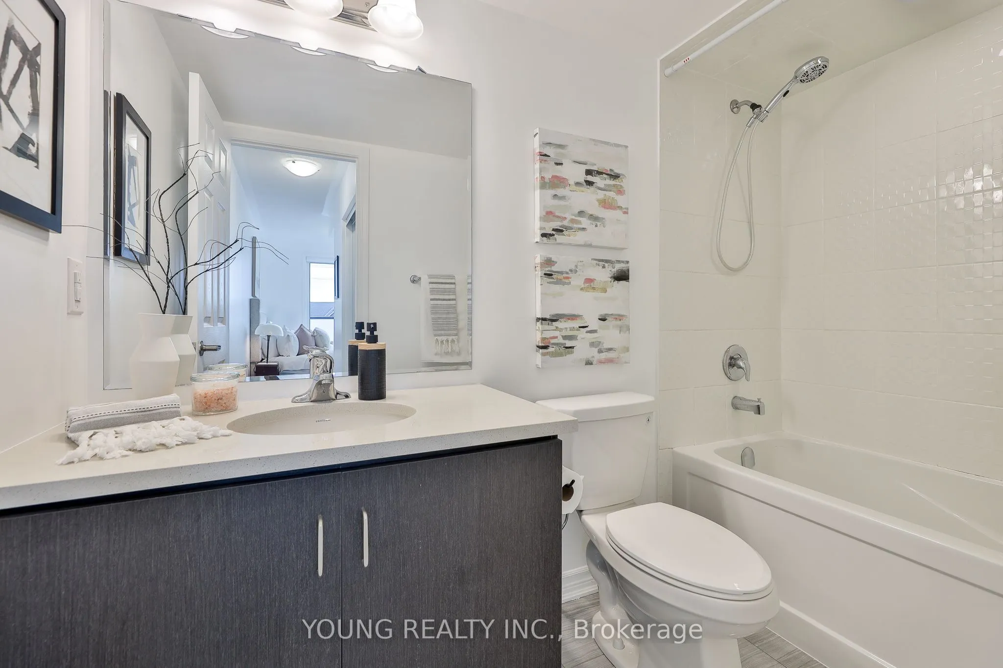 2791 EGLINTON Avenue E, #527