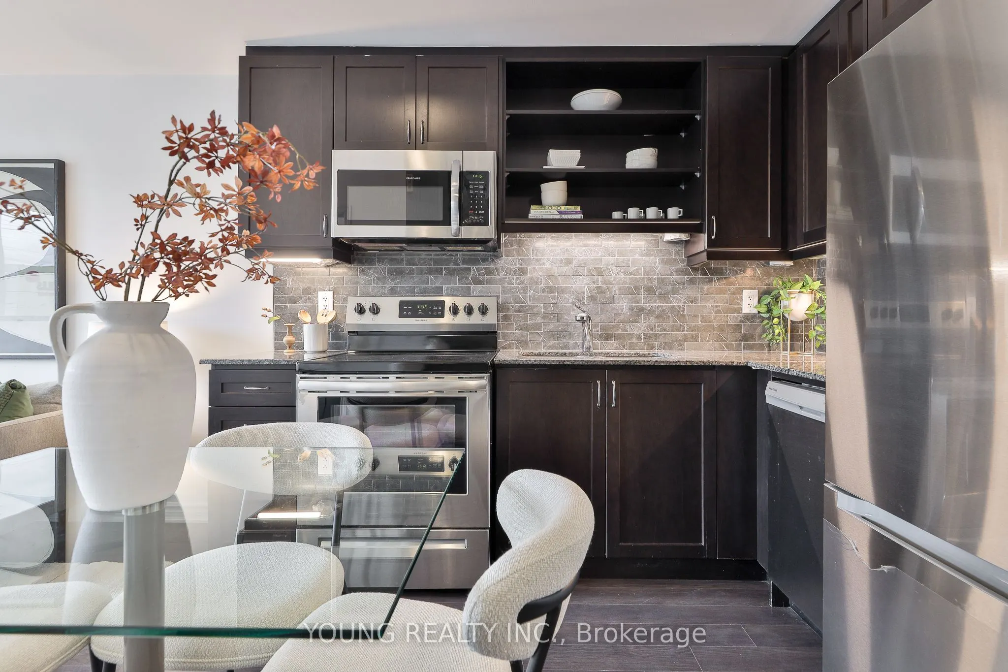 2791 EGLINTON Avenue E, #527