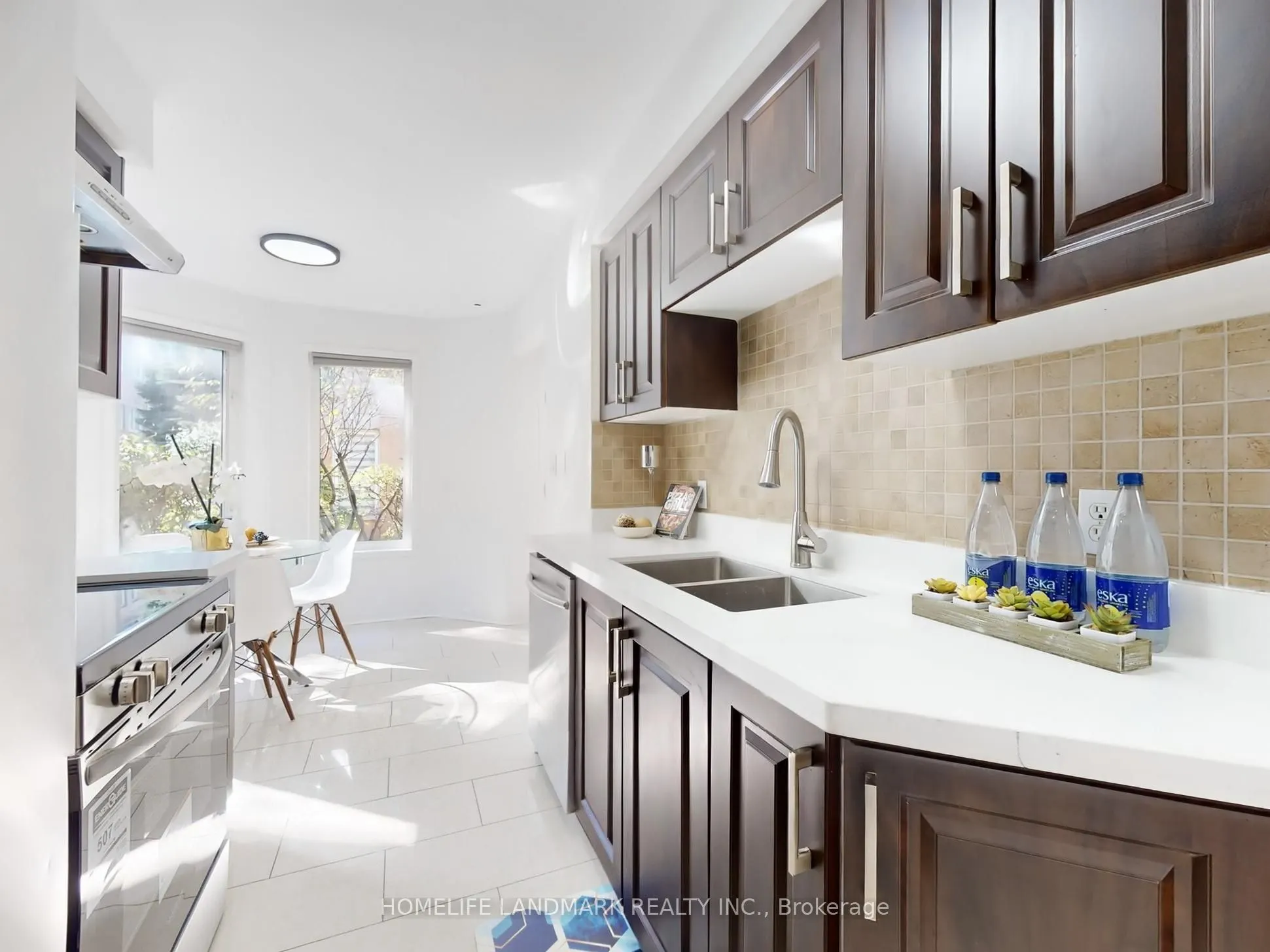 28 Rosebank Drive, #706