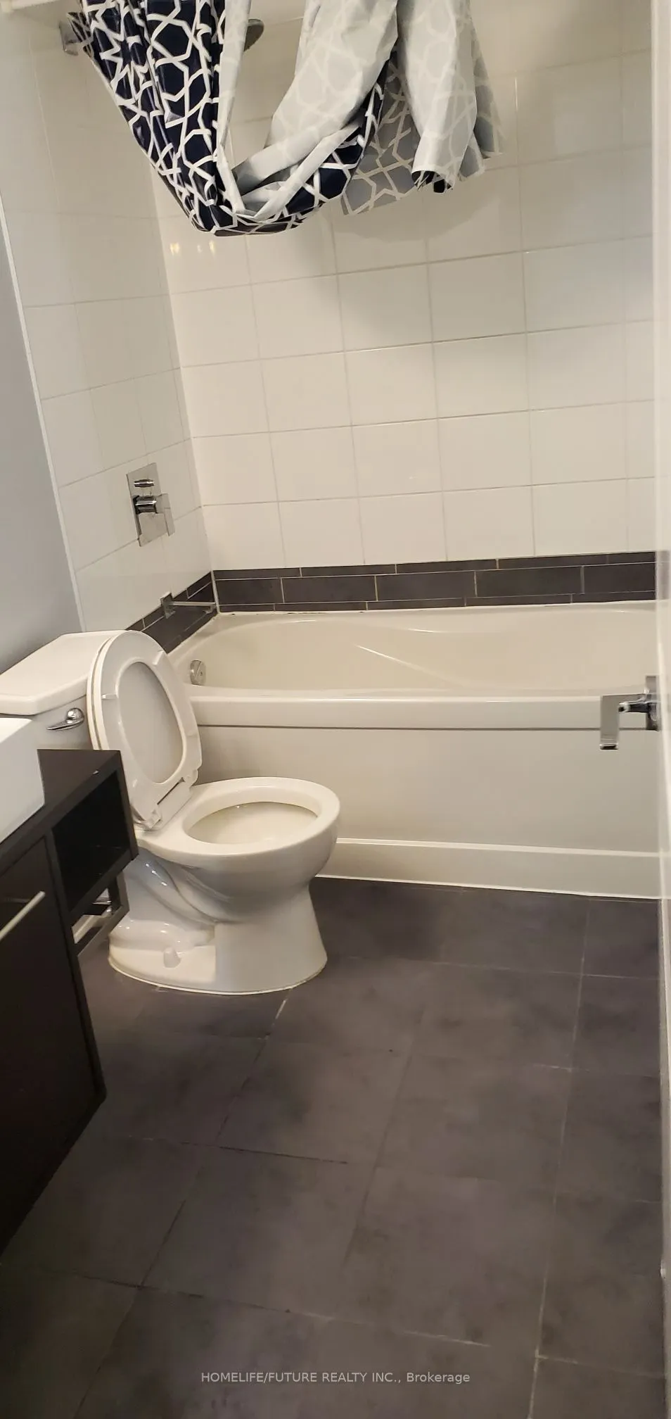 190 Borough Drive, #1209