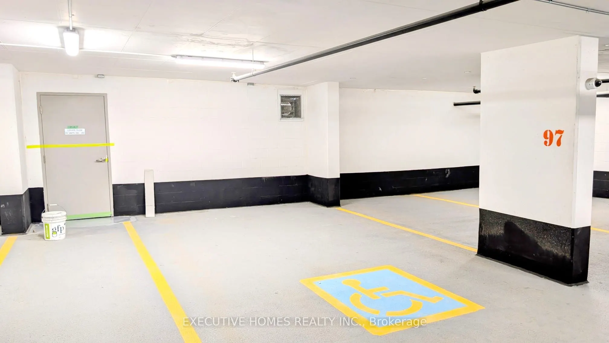 3270 Sheppard Avenue E, #1