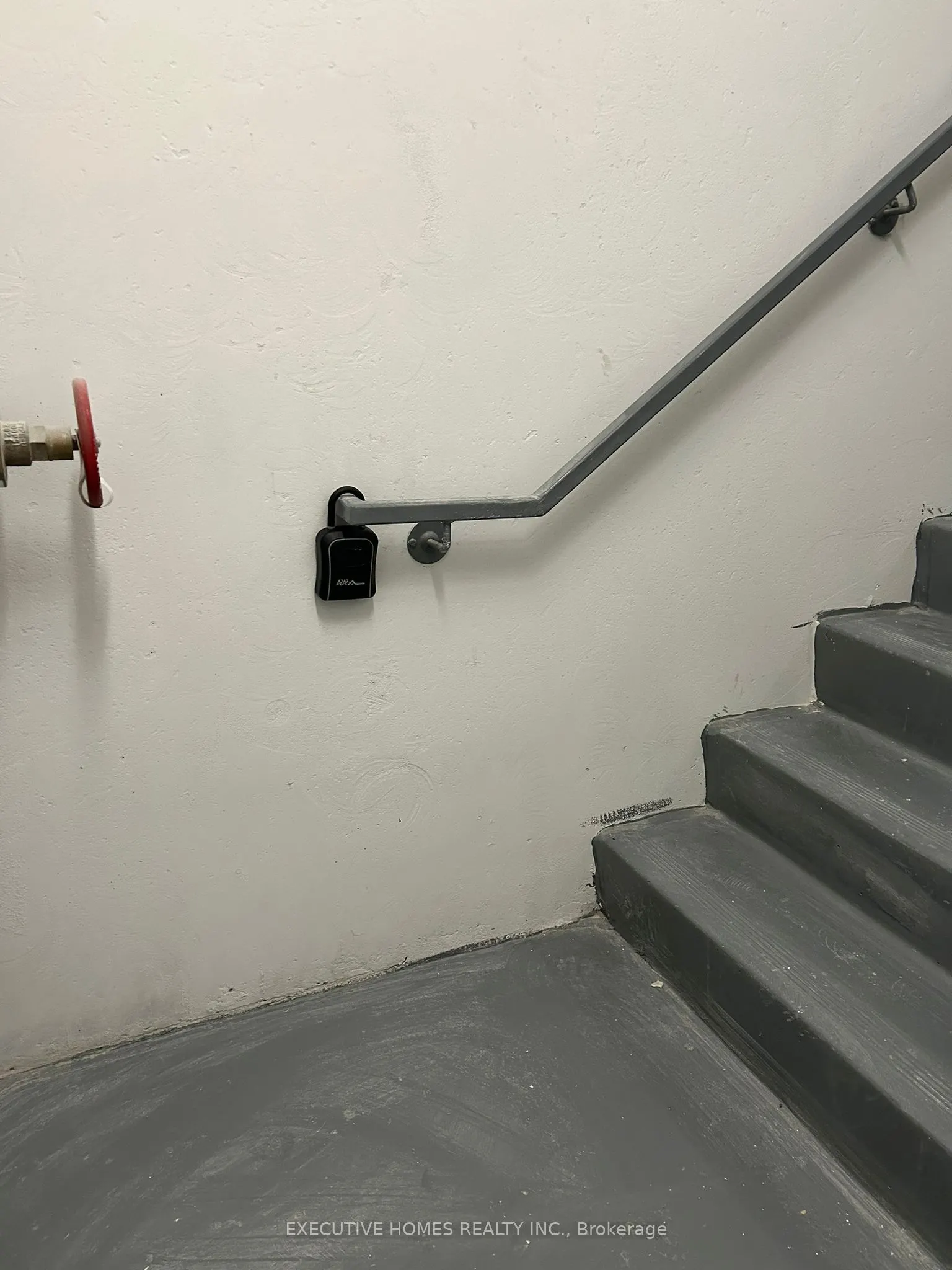 3270 Sheppard Avenue E, #1