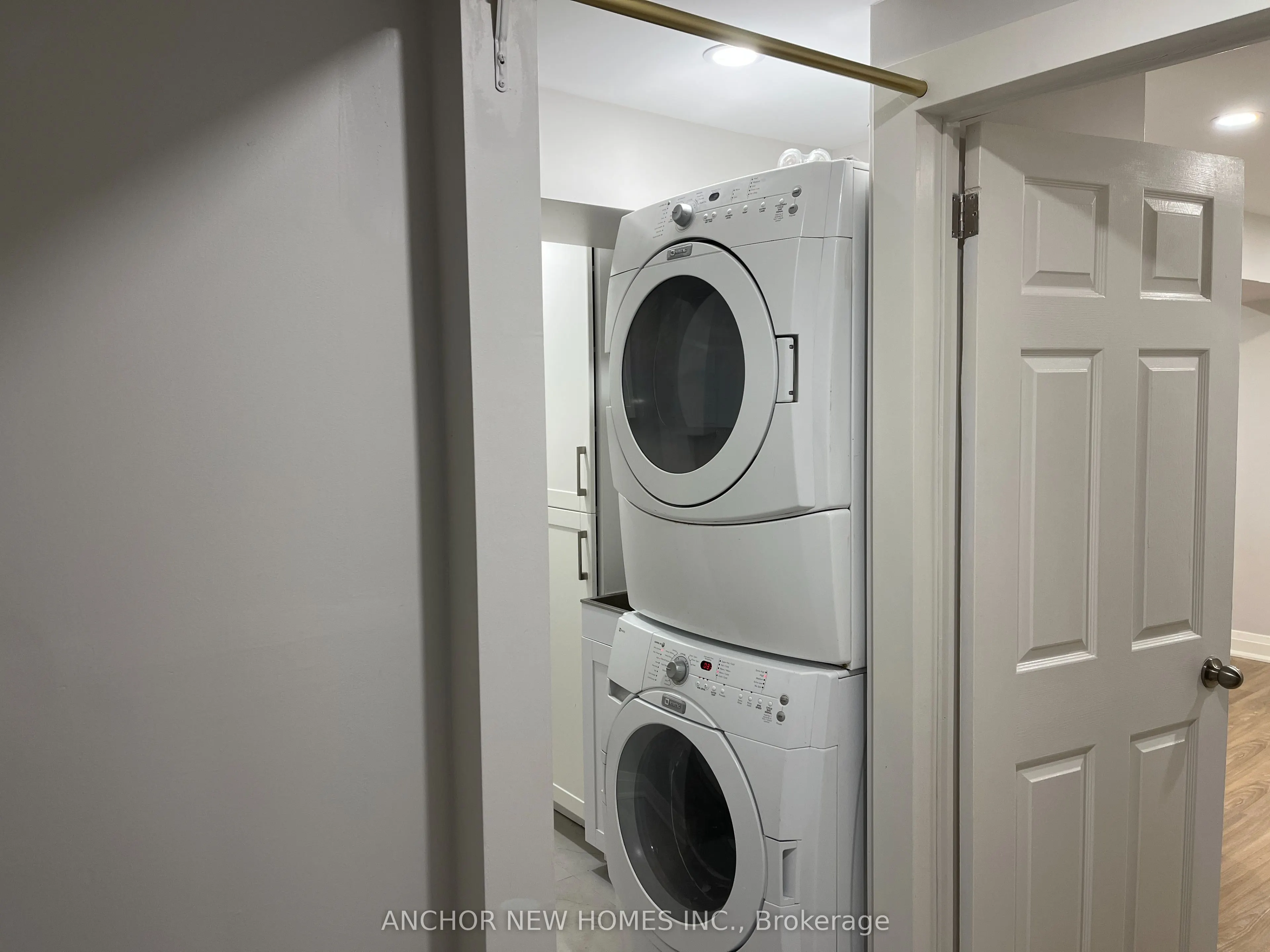 17 Applemore Road, #Basement