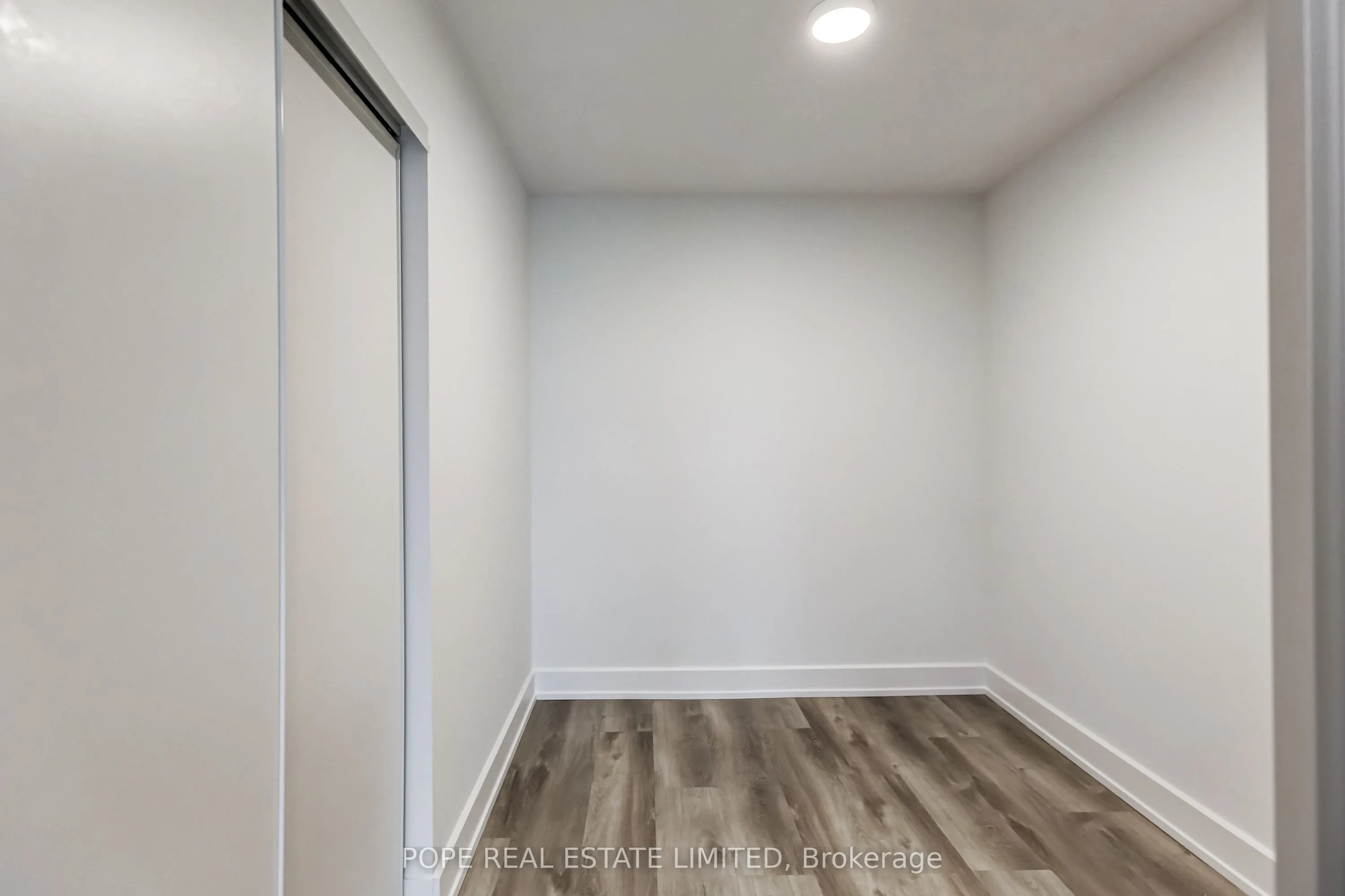 150 Logan Avenue, #509