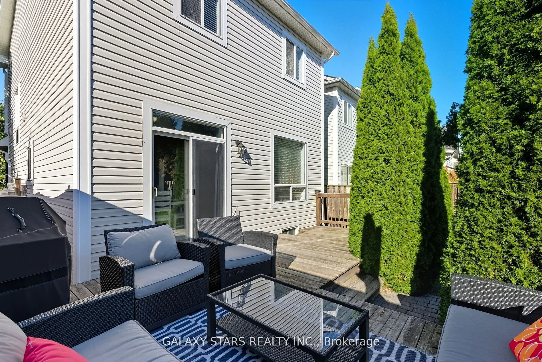 74 Northgrove Crescent