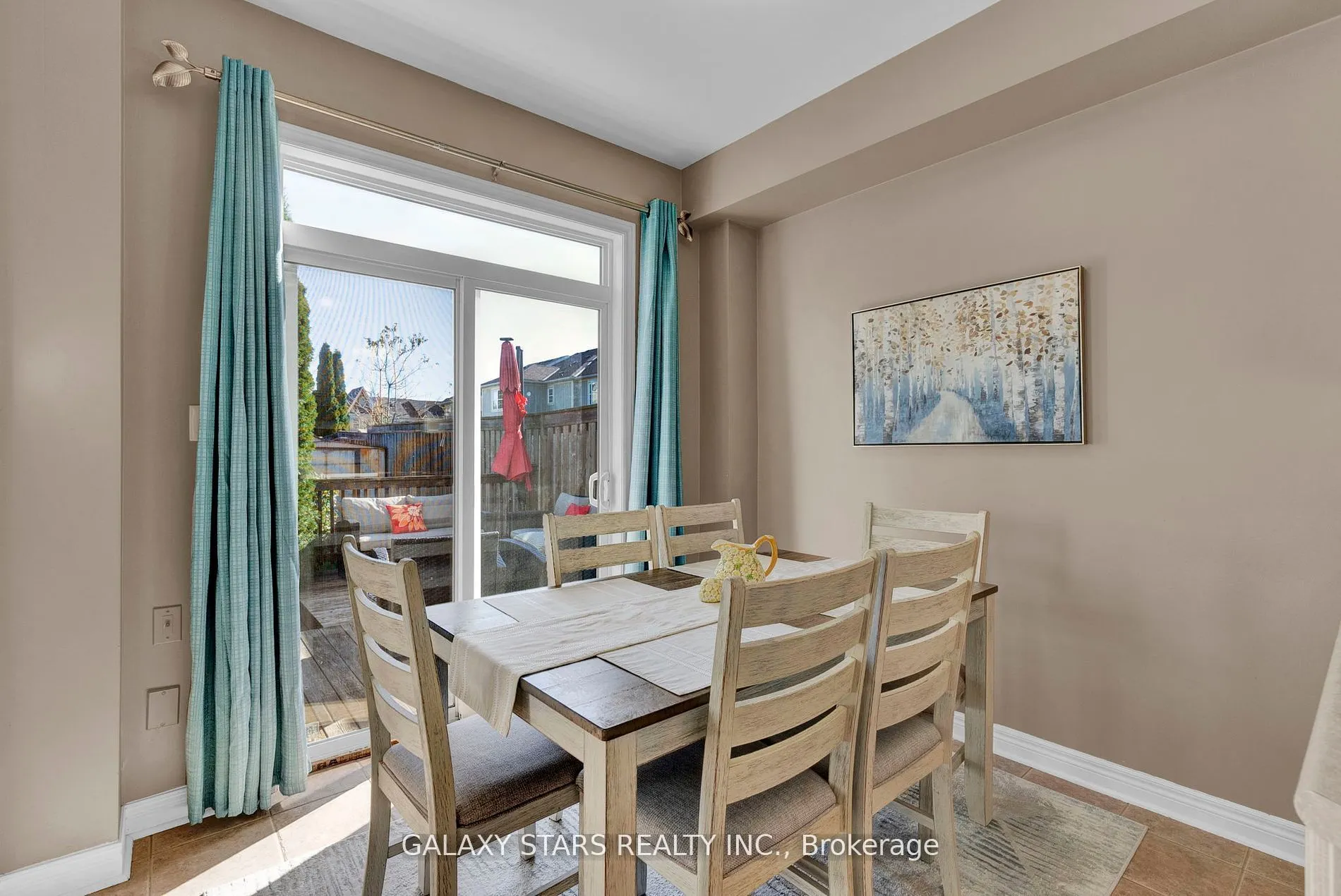 74 Northgrove Crescent