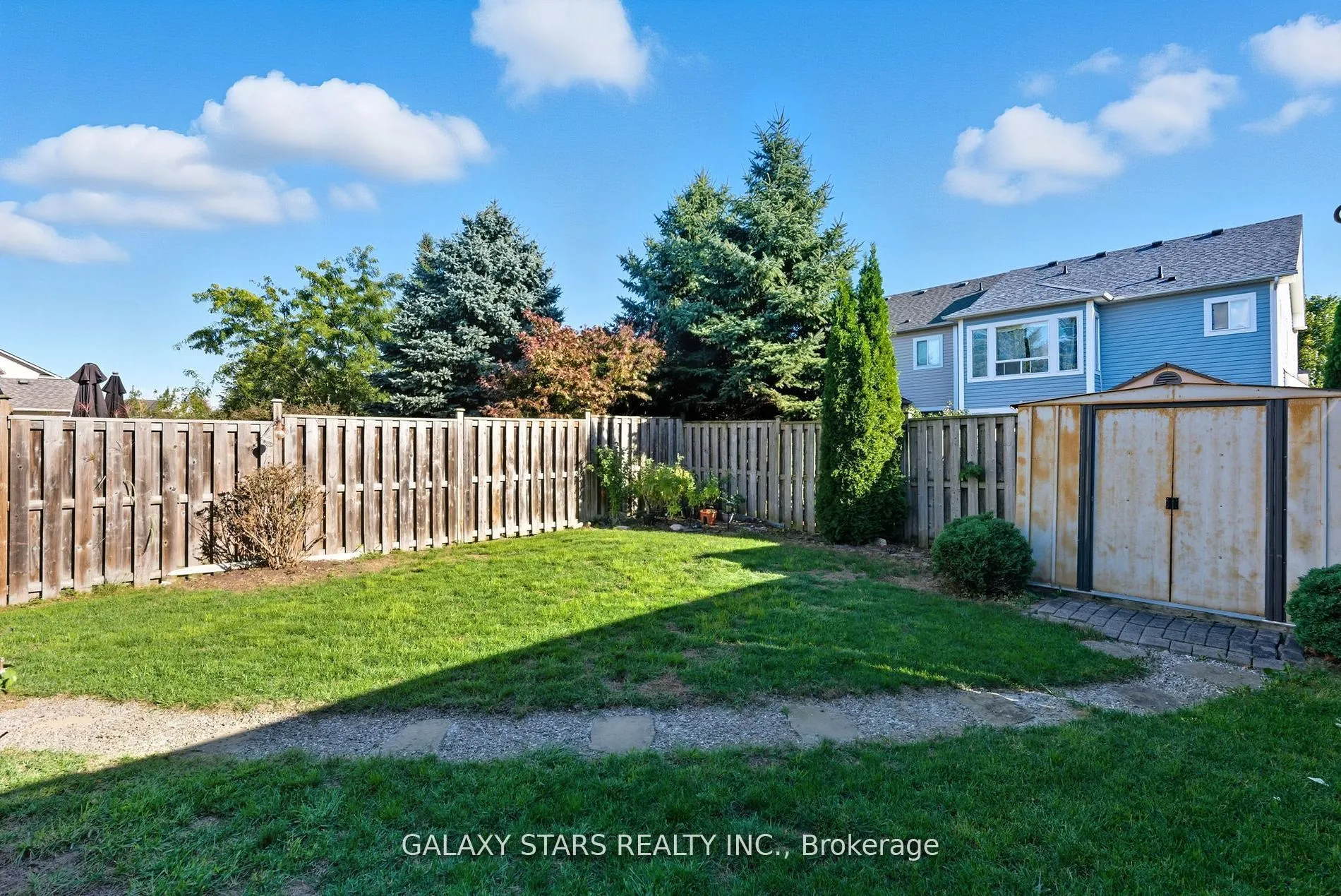 74 Northgrove Crescent