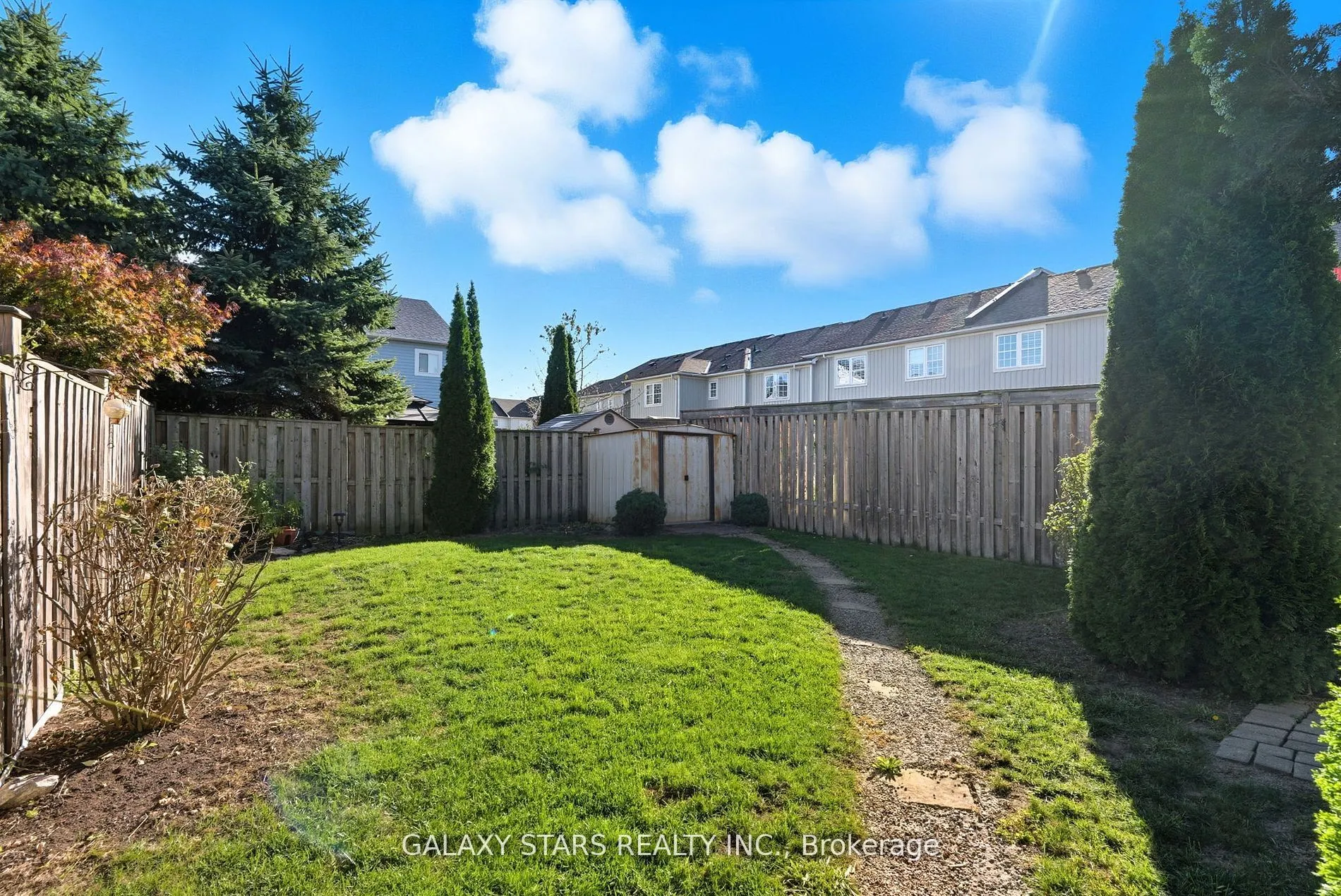 74 Northgrove Crescent