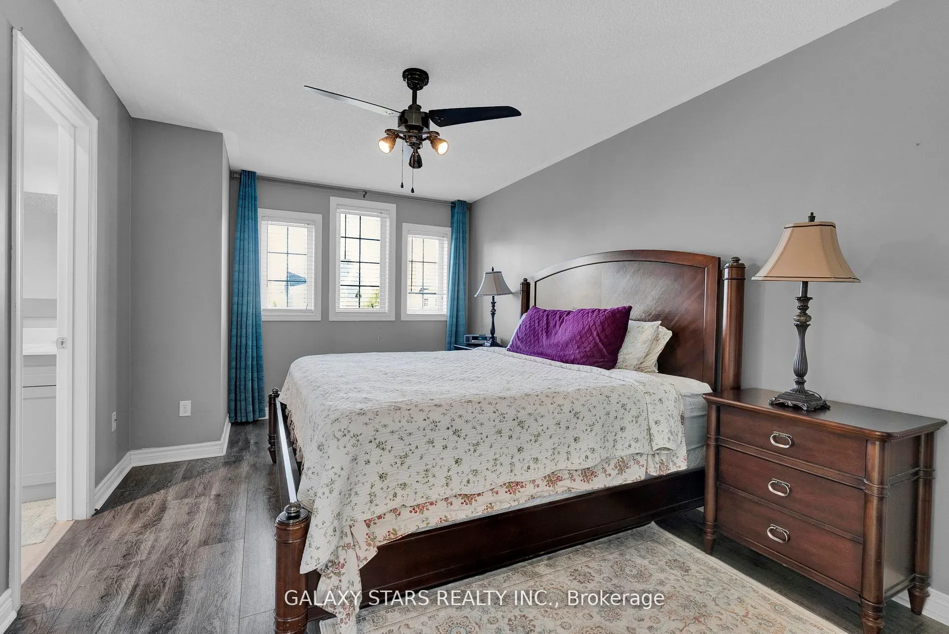 74 Northgrove Crescent