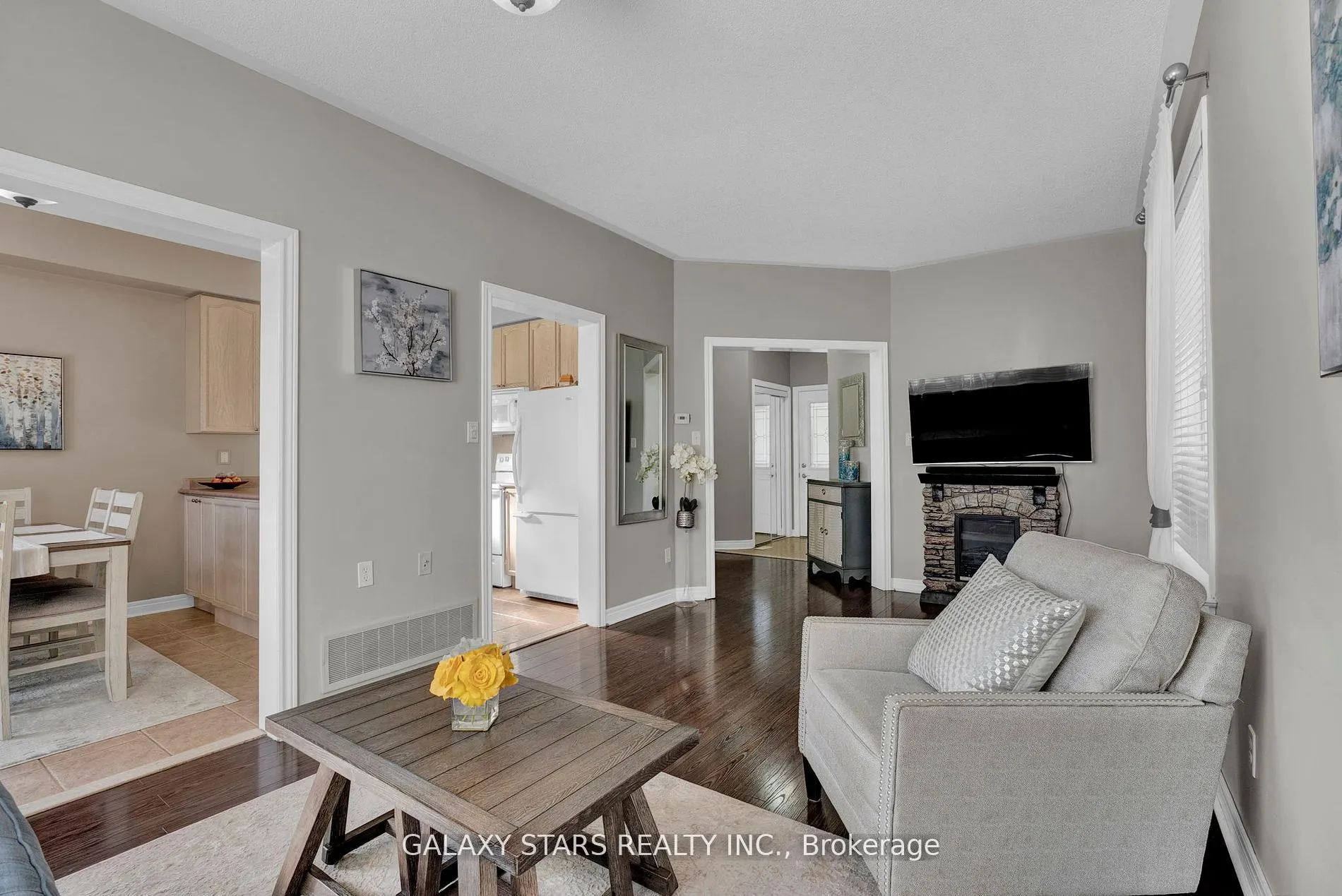 74 Northgrove Crescent