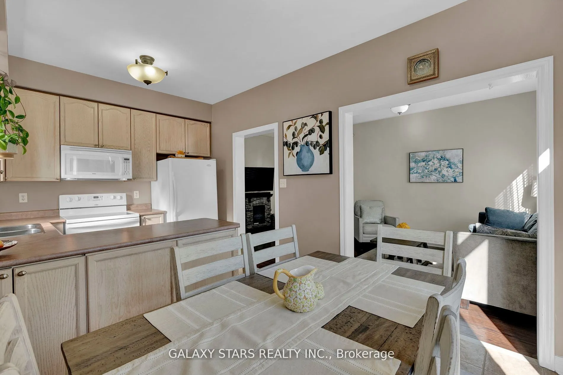 74 Northgrove Crescent