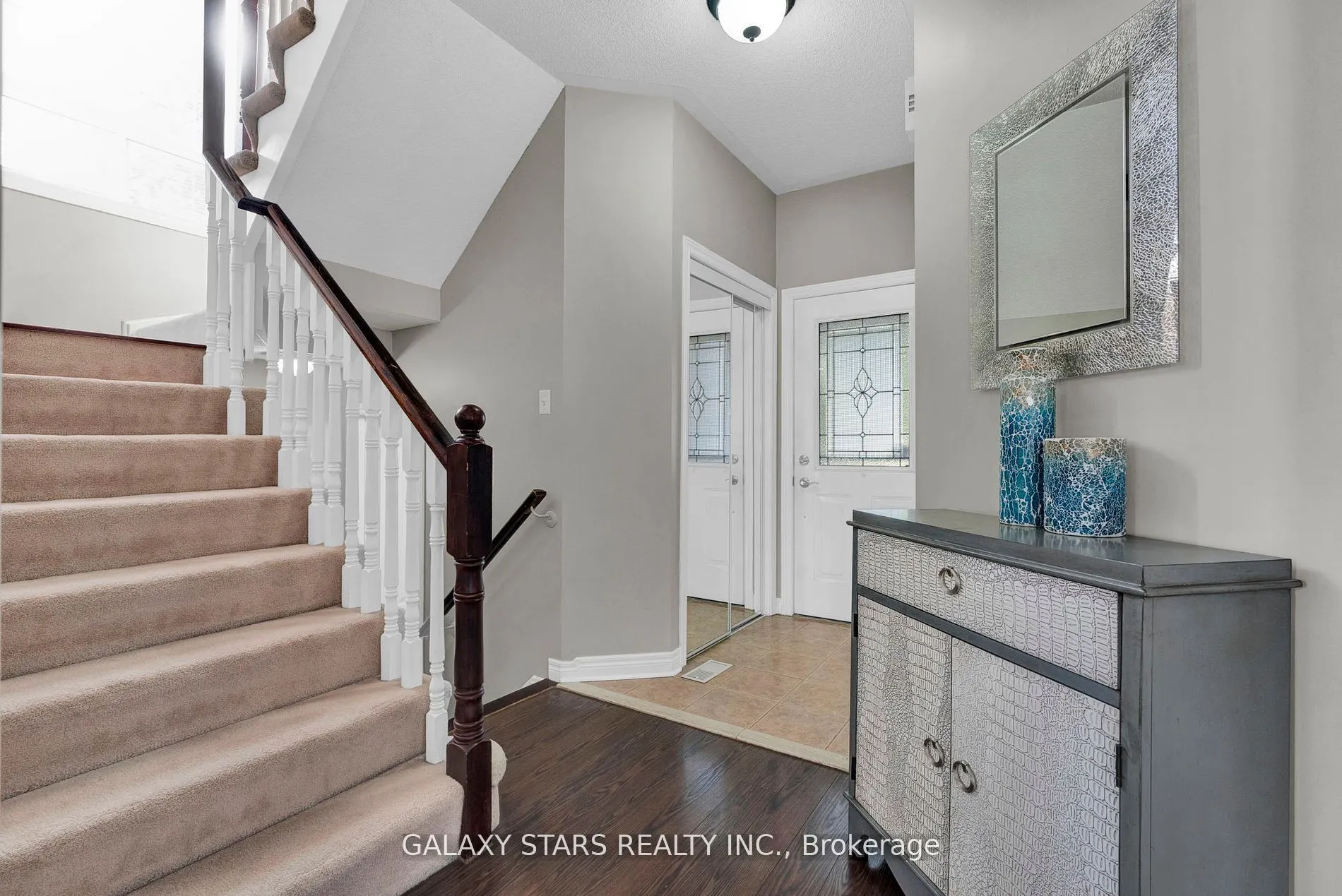 74 Northgrove Crescent