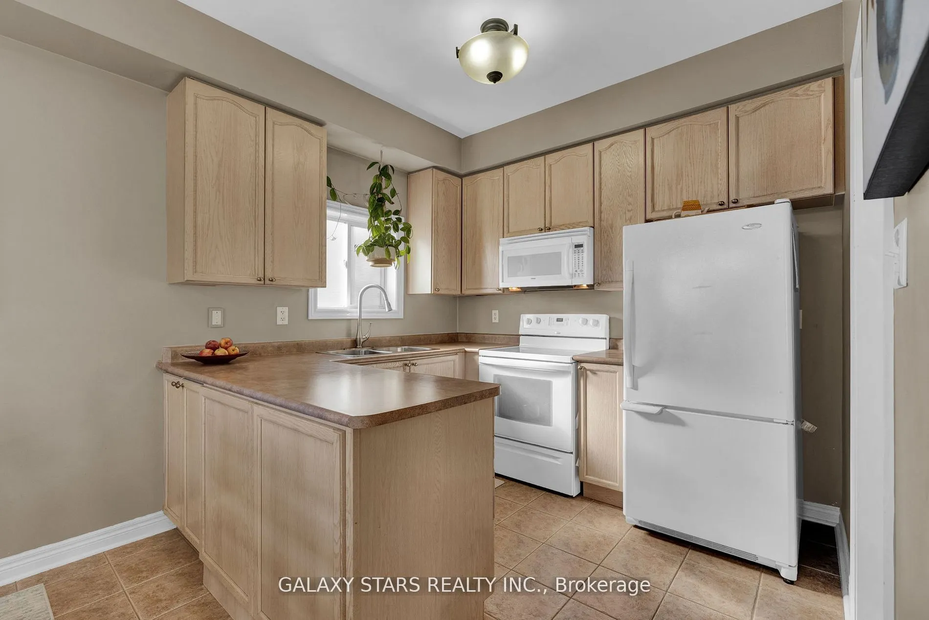 74 Northgrove Crescent