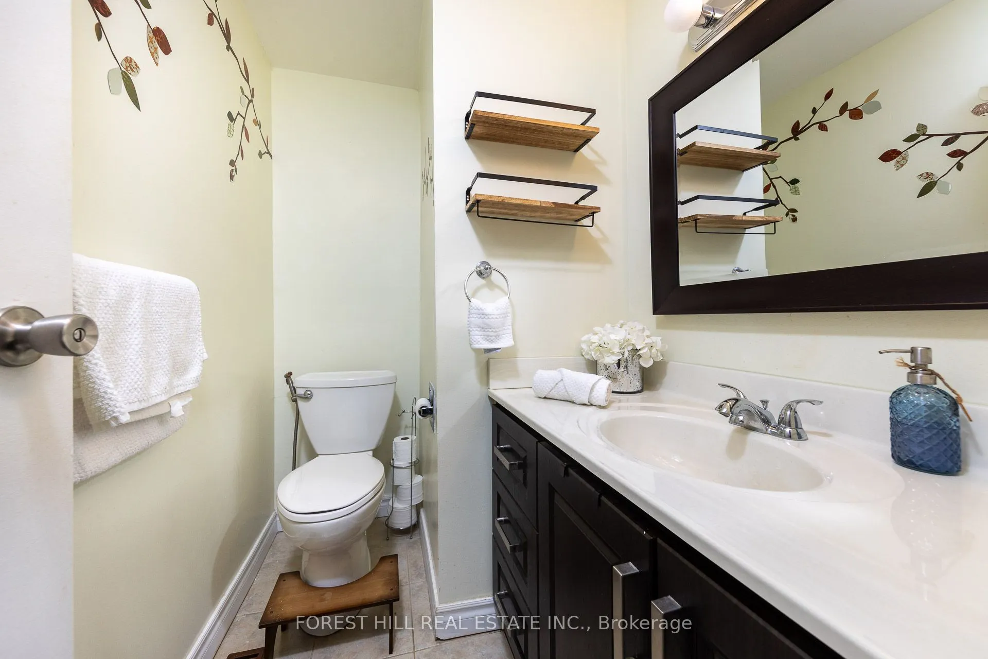 1 Davisbrook Boulevard, #12