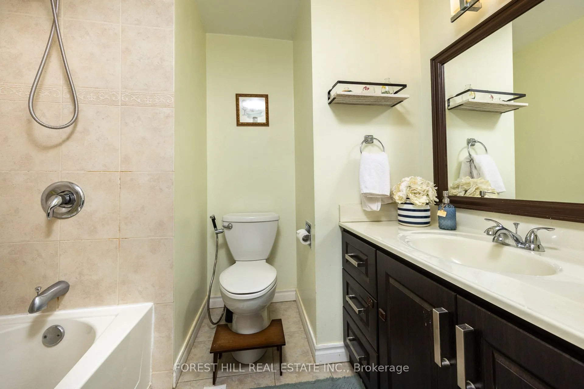 1 Davisbrook Boulevard, #12