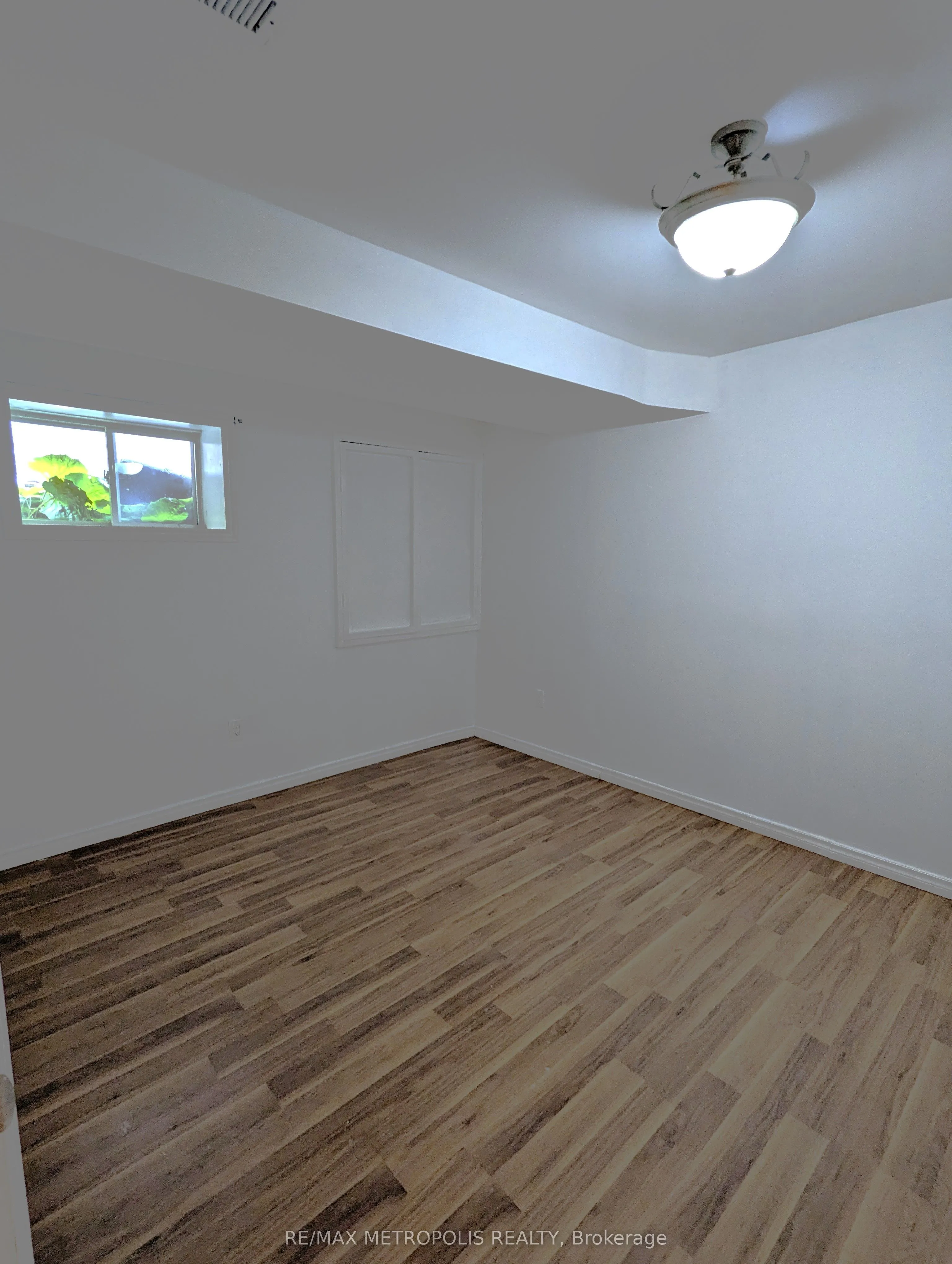 40 Harper-Hill Drive, #Bsmt