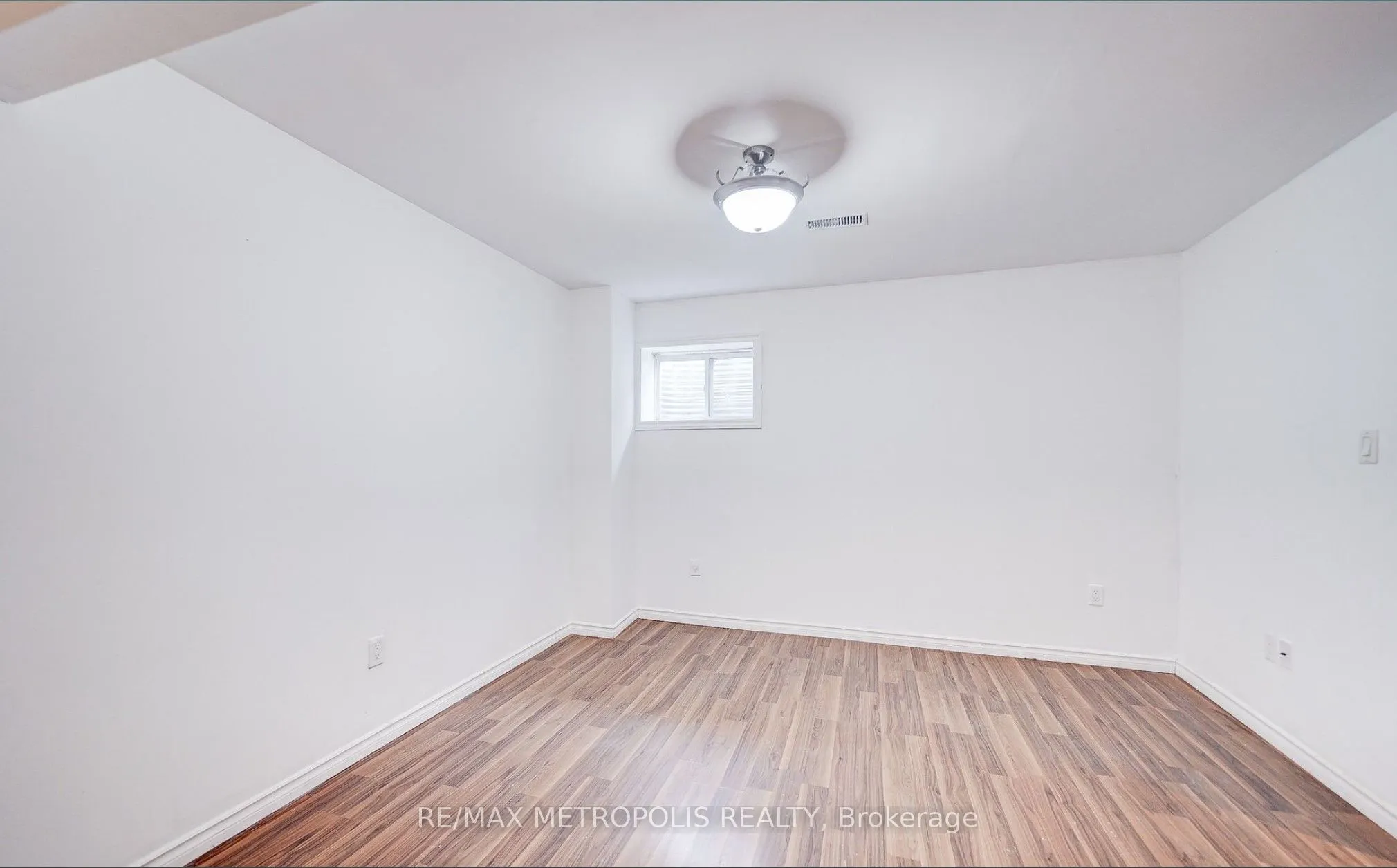 40 Harper-Hill Drive, #Bsmt