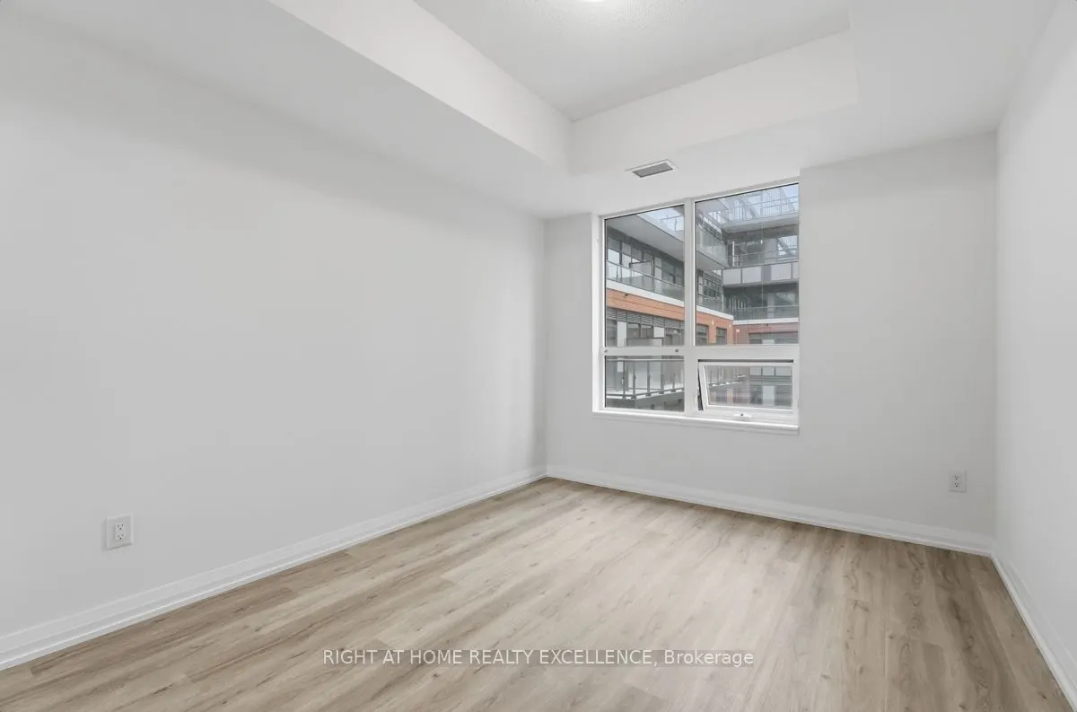 3260 SHEPPARD Avenue E, #804