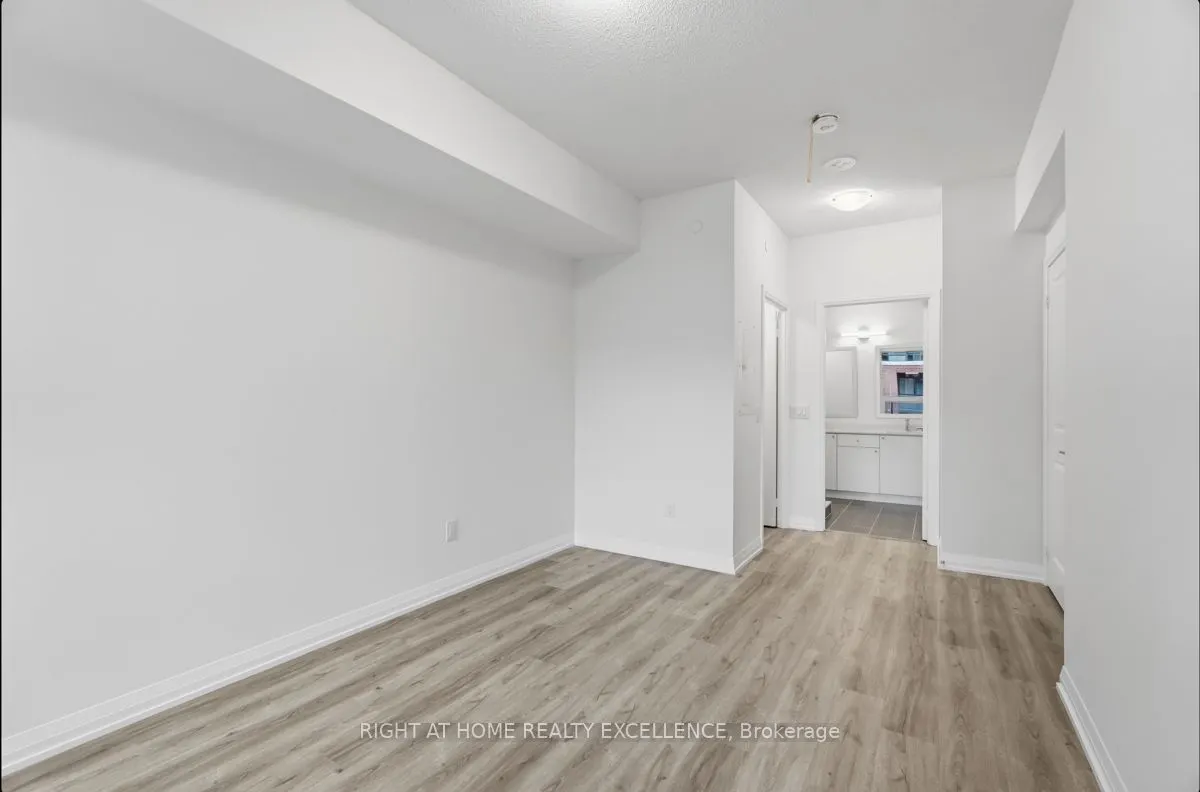 3260 SHEPPARD Avenue E, #804