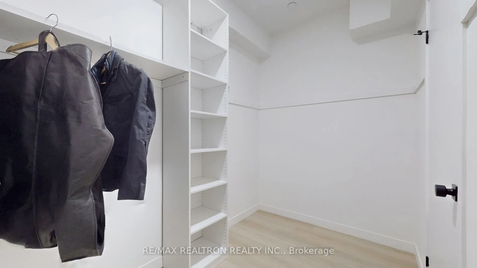 61 Orchard Park Drive, #403