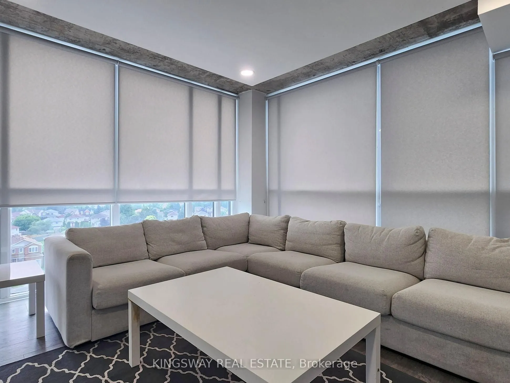 1900 Simcoe Street N, #631