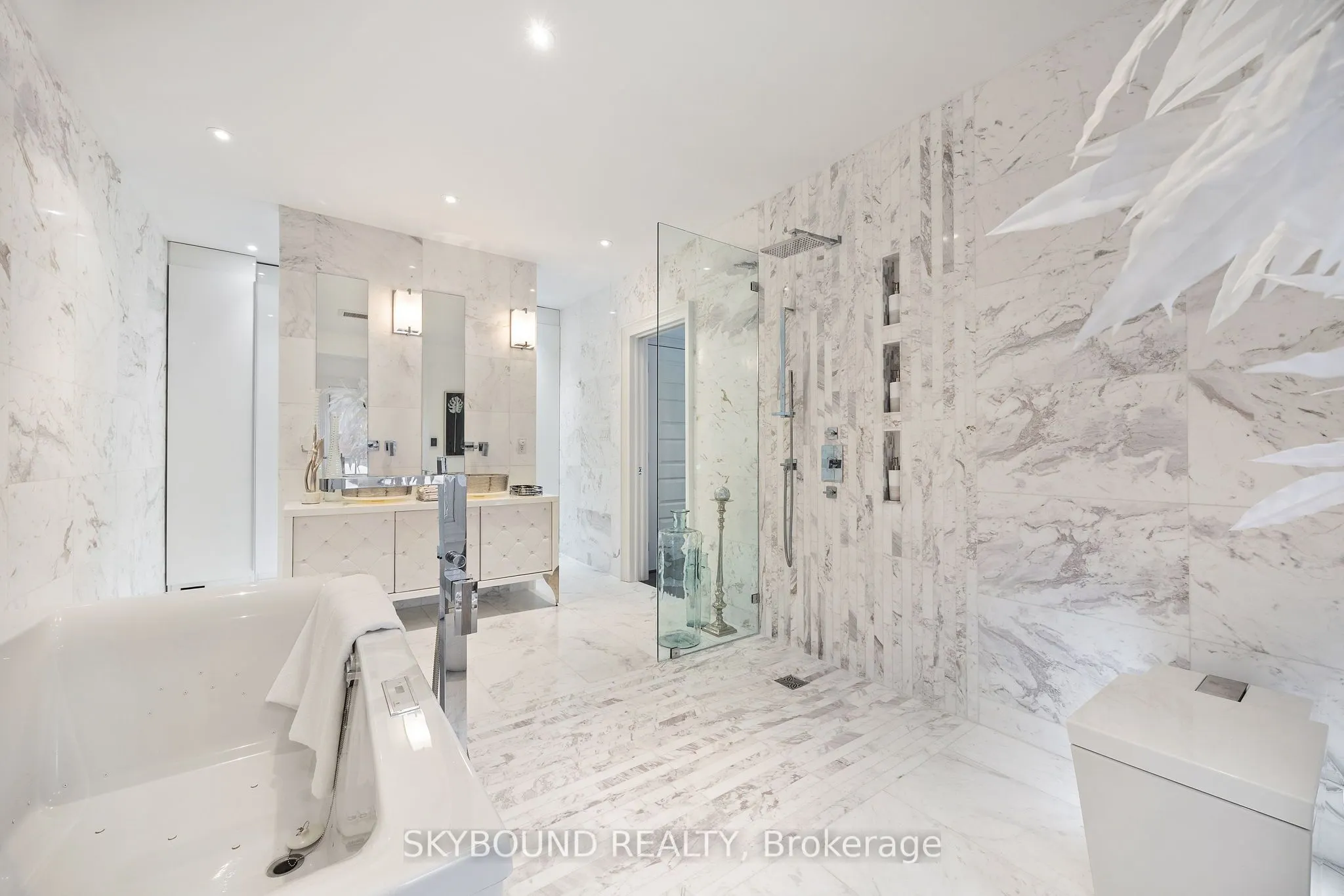 20 Fairview Boulevard