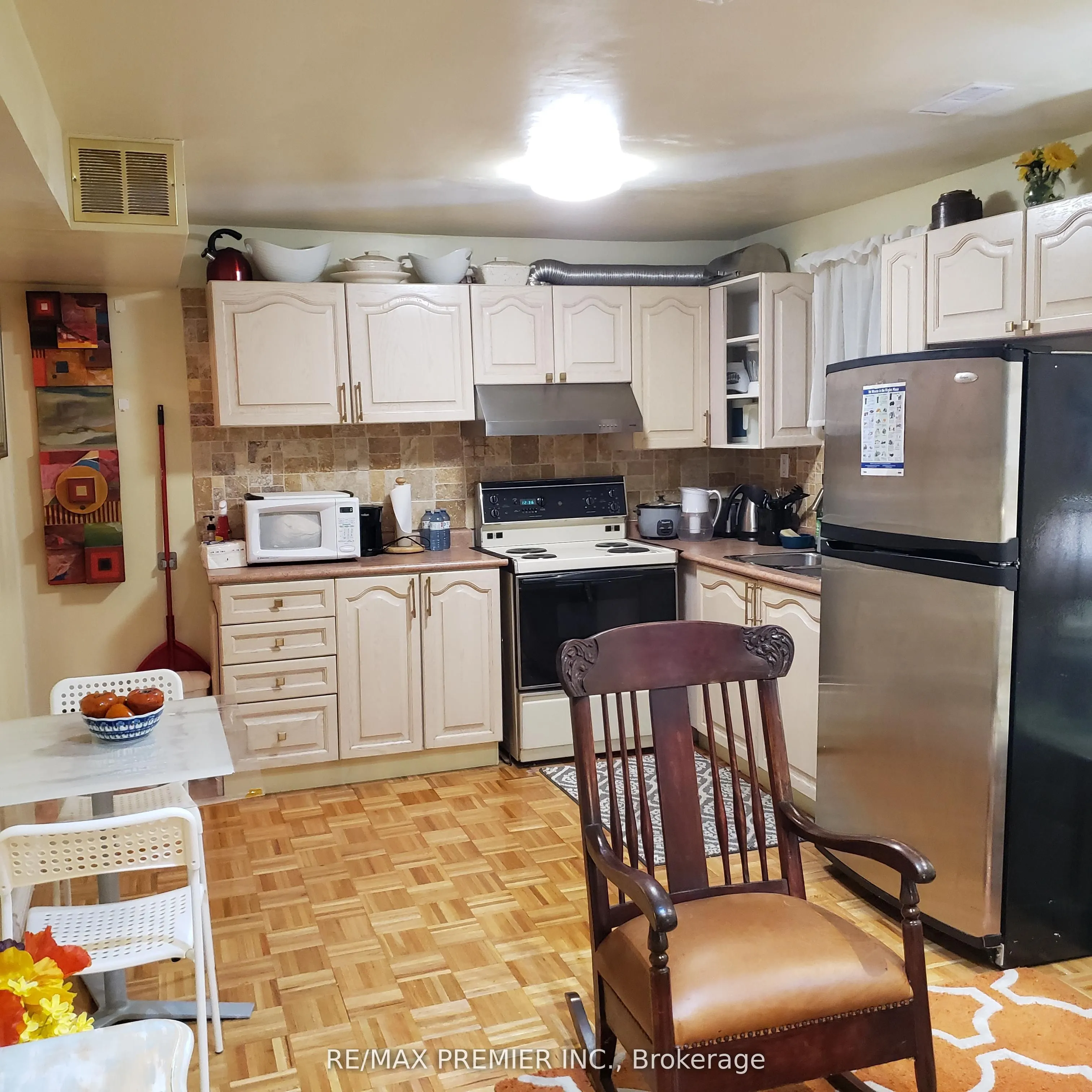 28 Rotary Drive, #Lower