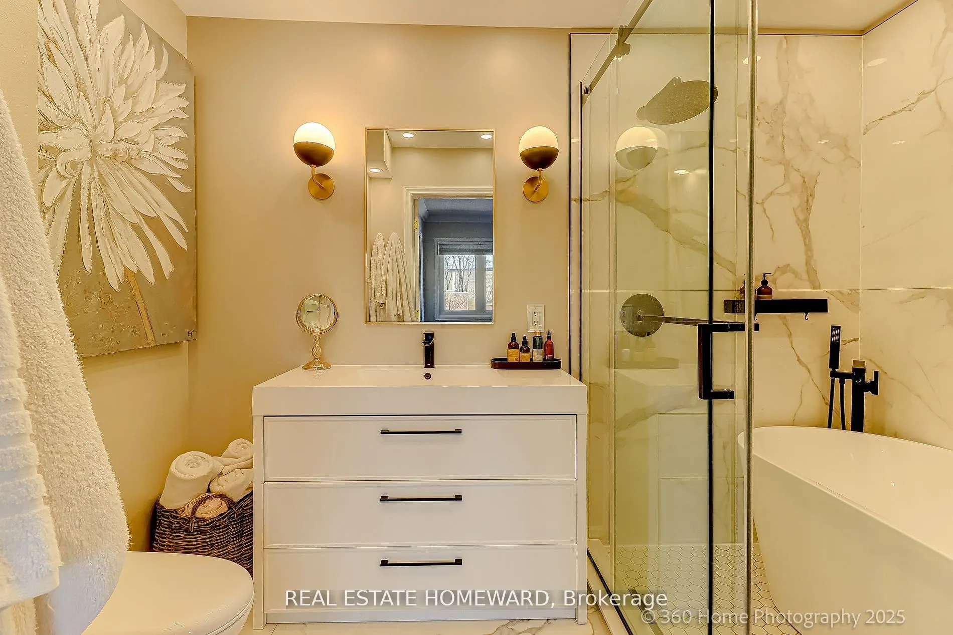 42 Rodeo Pathway, #18