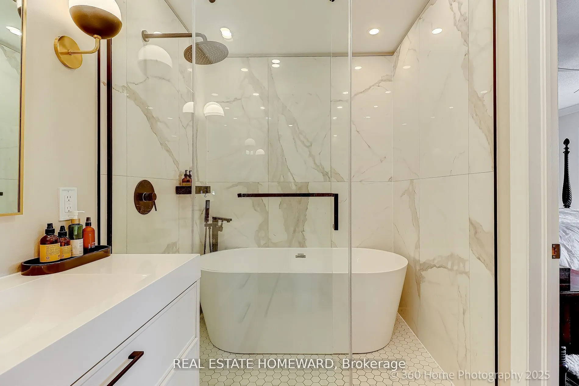 42 Rodeo Pathway, #18