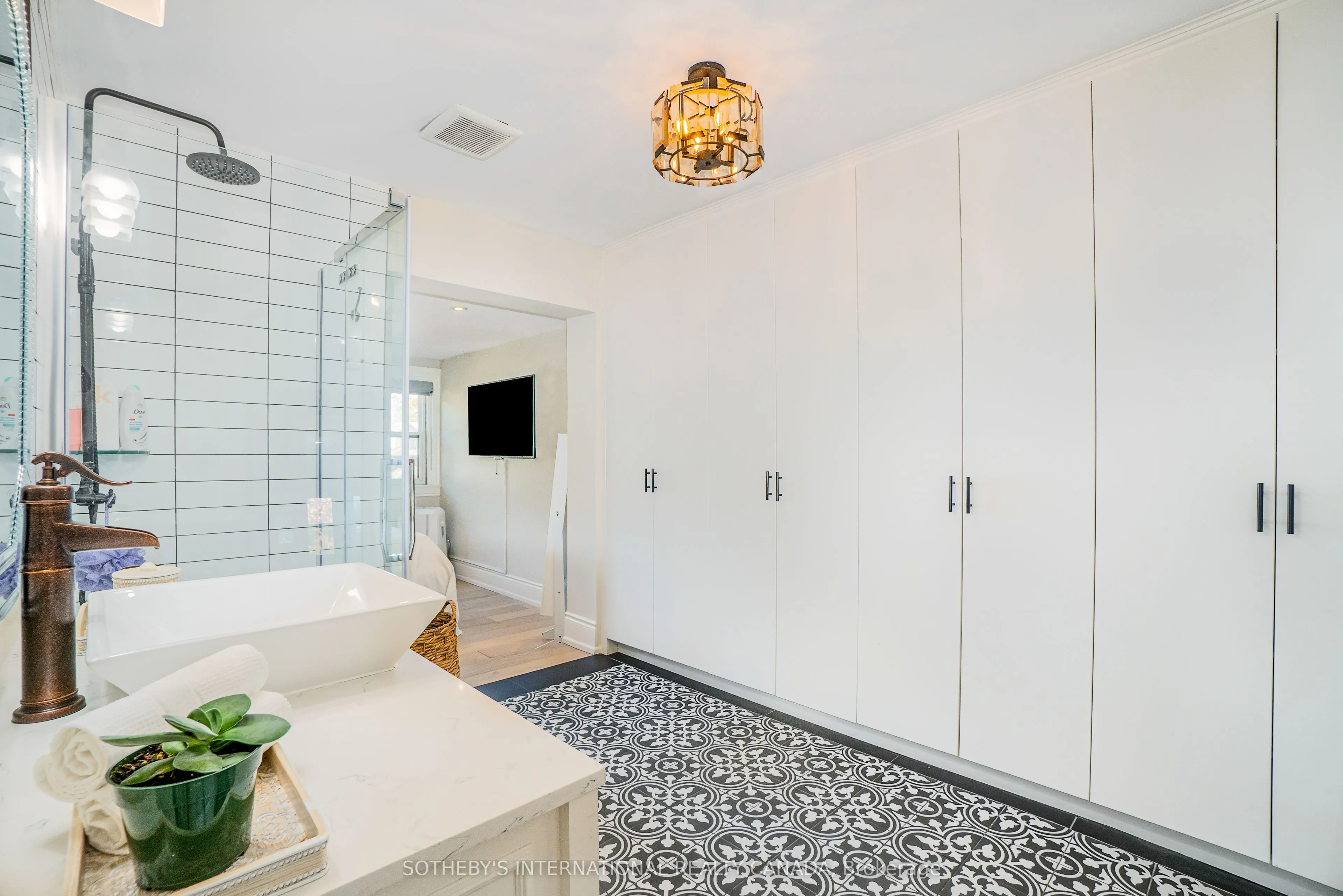 466 Sammon Avenue, #Upper