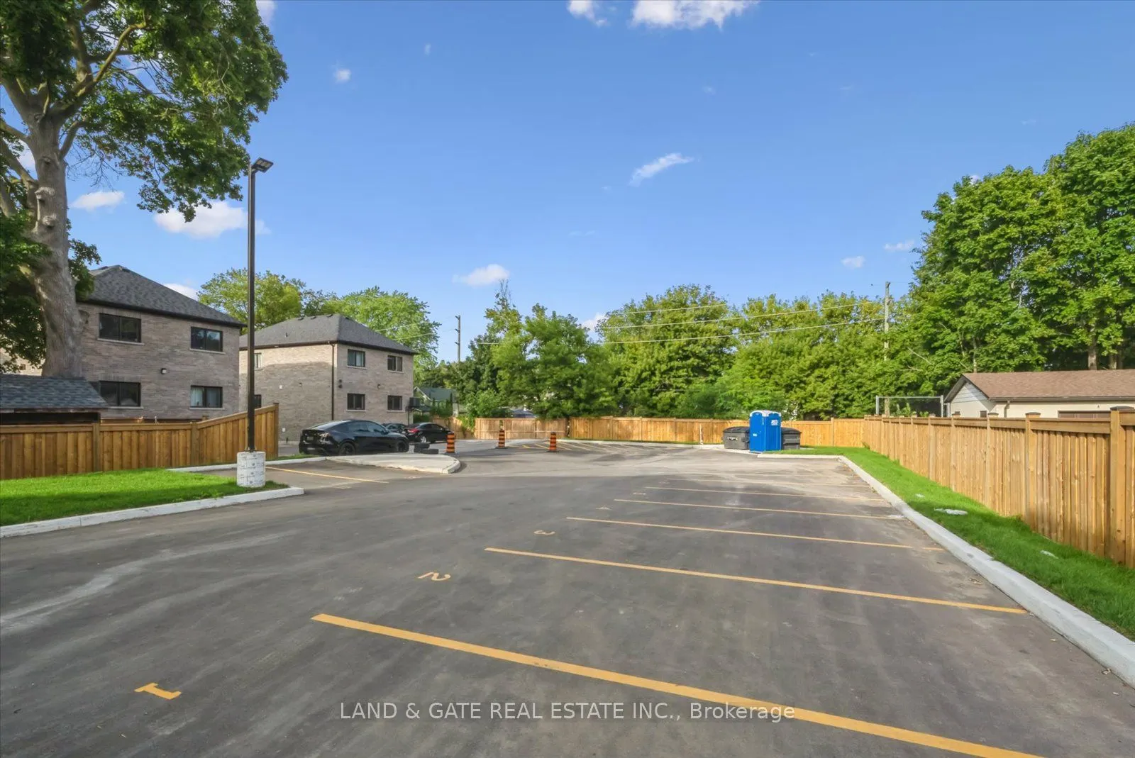 223 Albert Street, #2