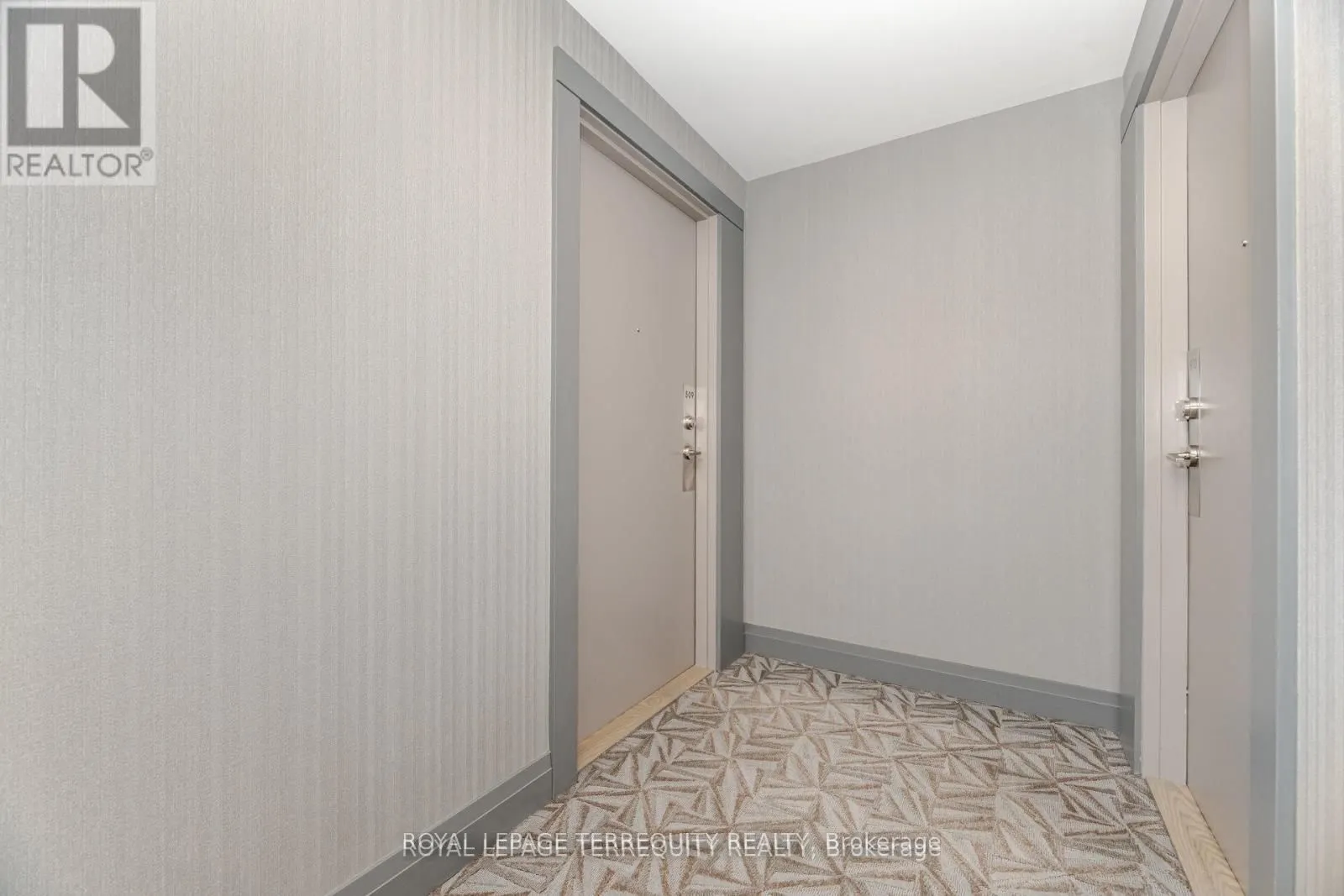 3121 Sheppard Avenue E, #509