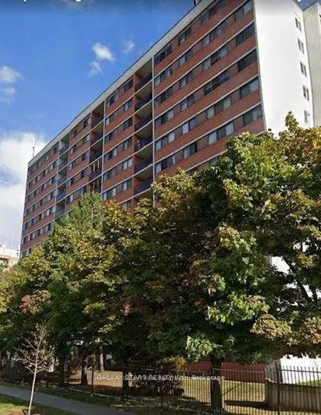 10 Tapscott Road, #1105