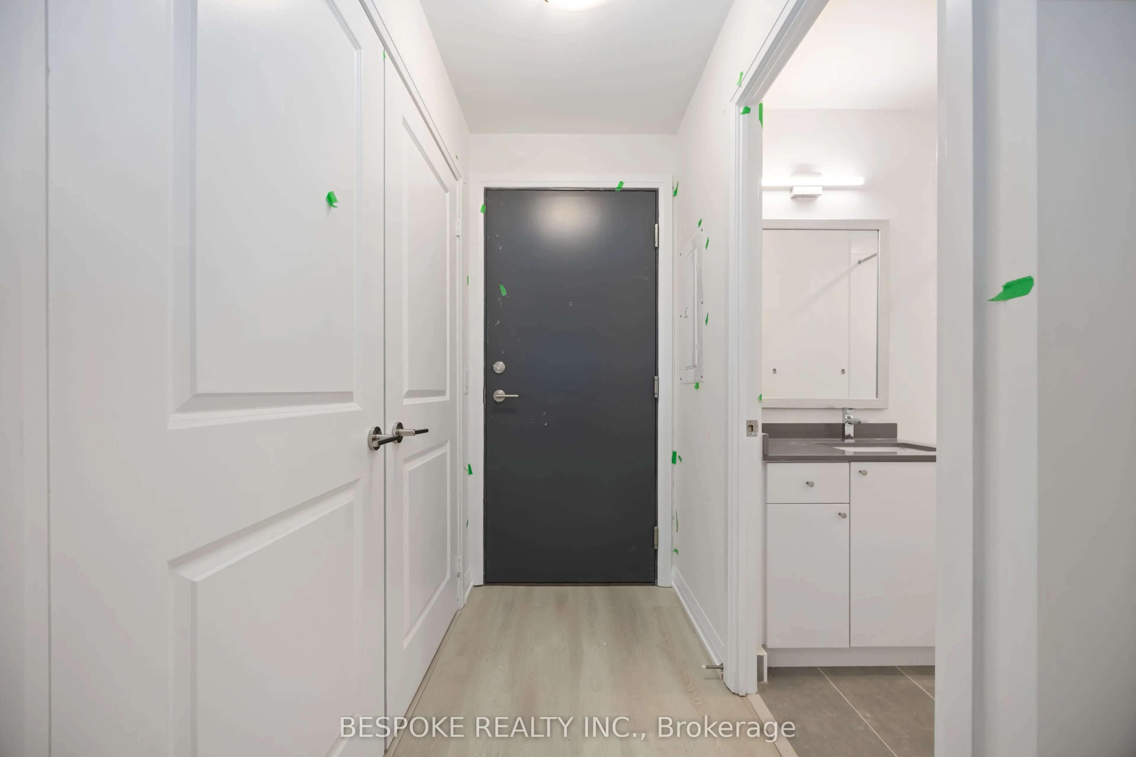 3260 Sheppard Avenue E, #1206