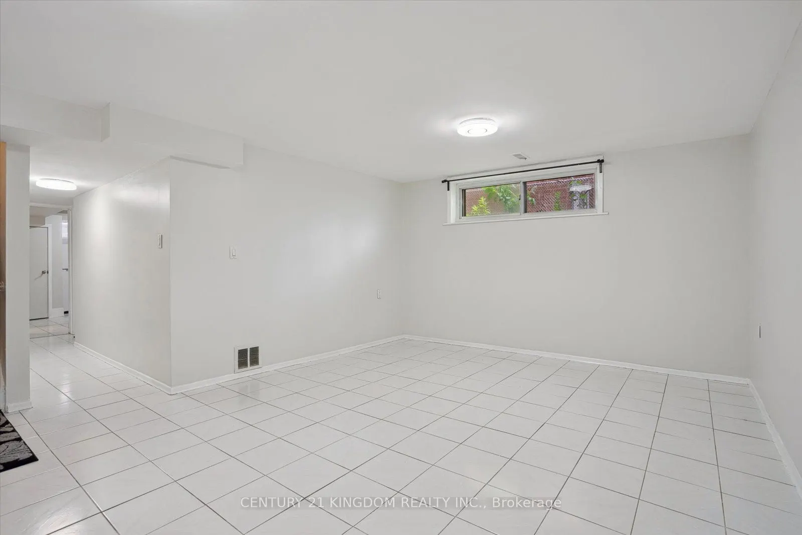 37 Robinson Avenue, #Lower