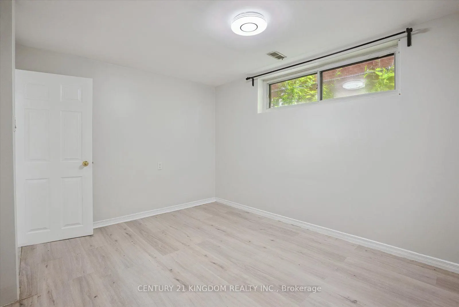 37 Robinson Avenue, #Lower