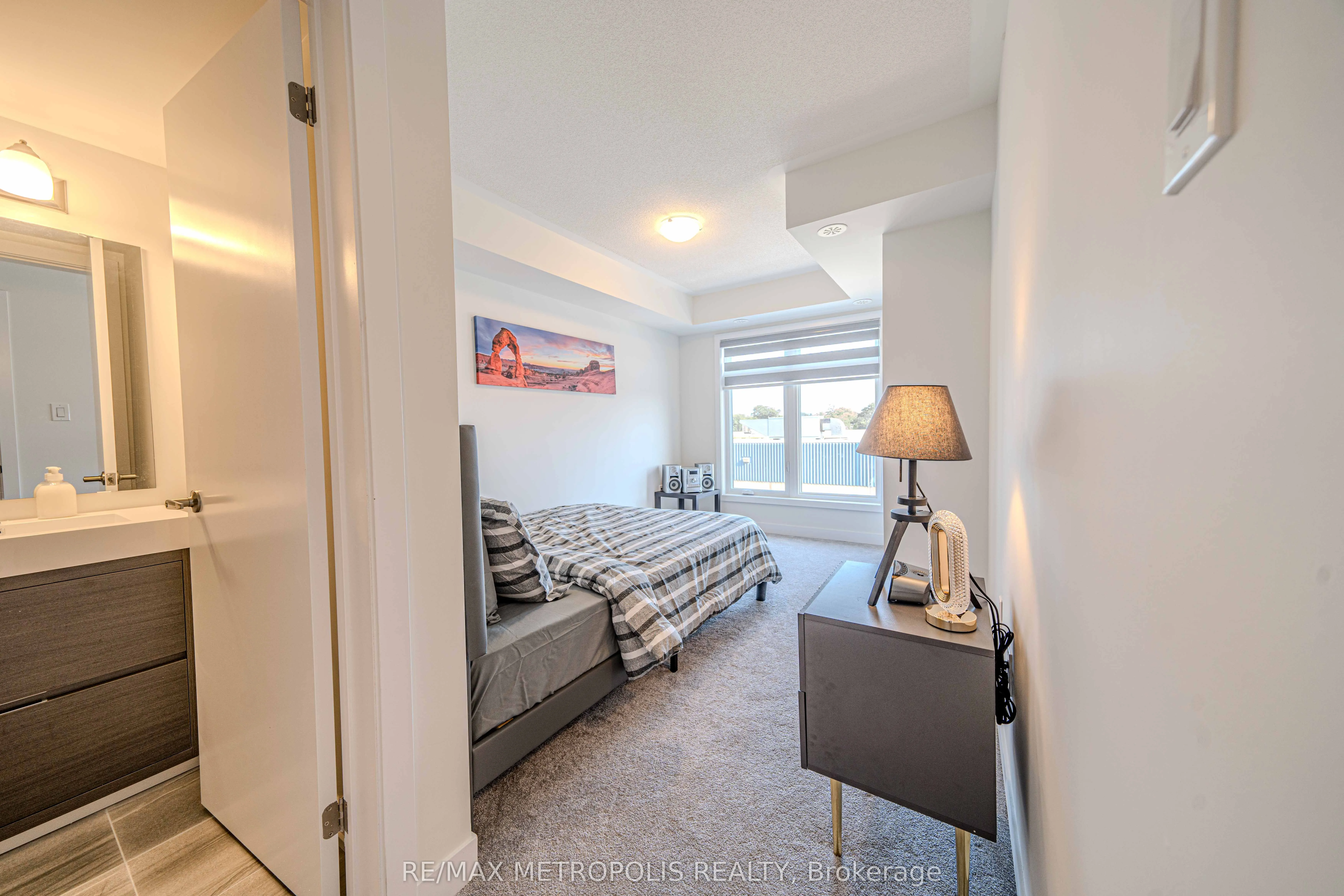 1865 Pickering Parkway, #606