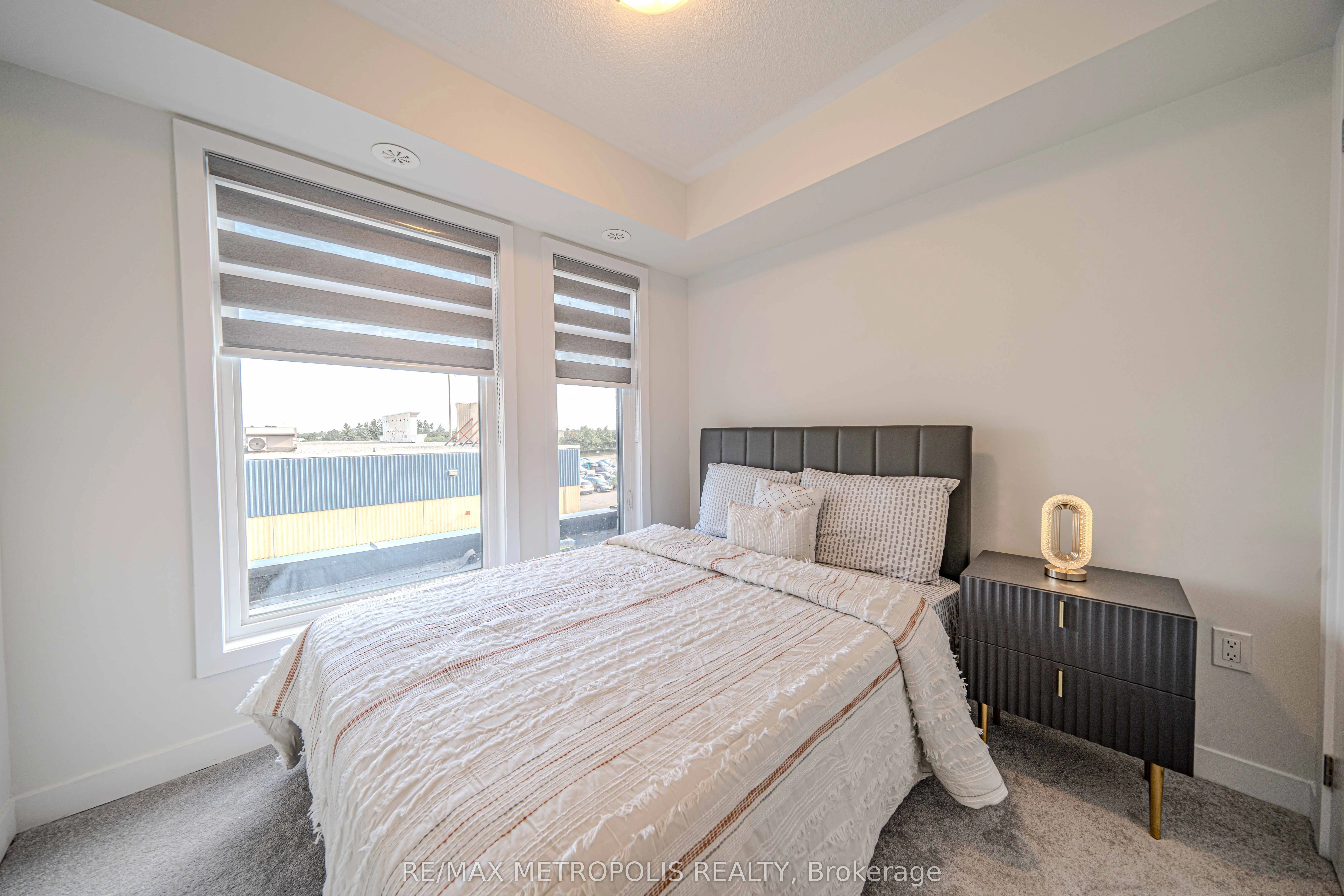 1865 Pickering Parkway, #606