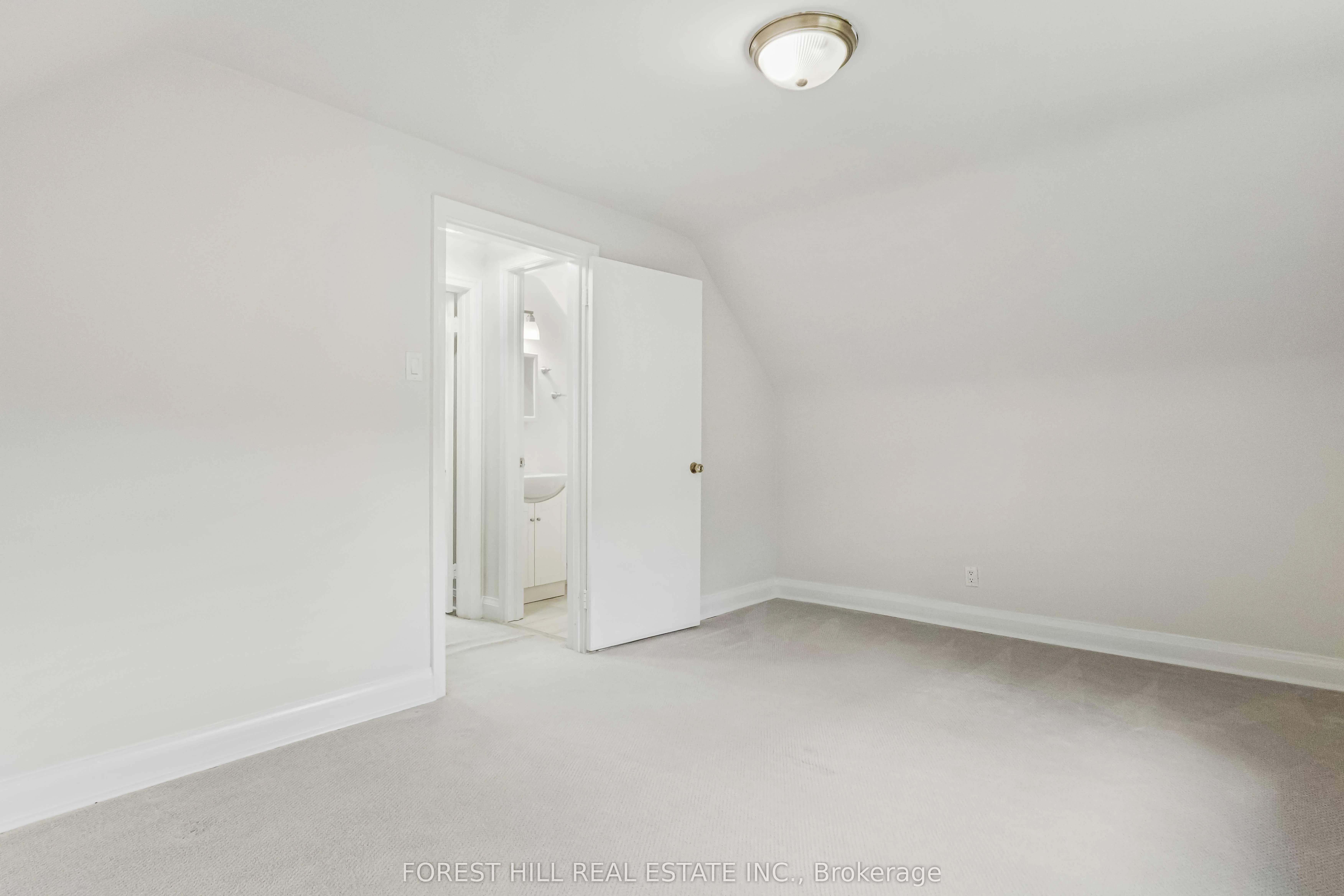 23 Kingswell Crescent