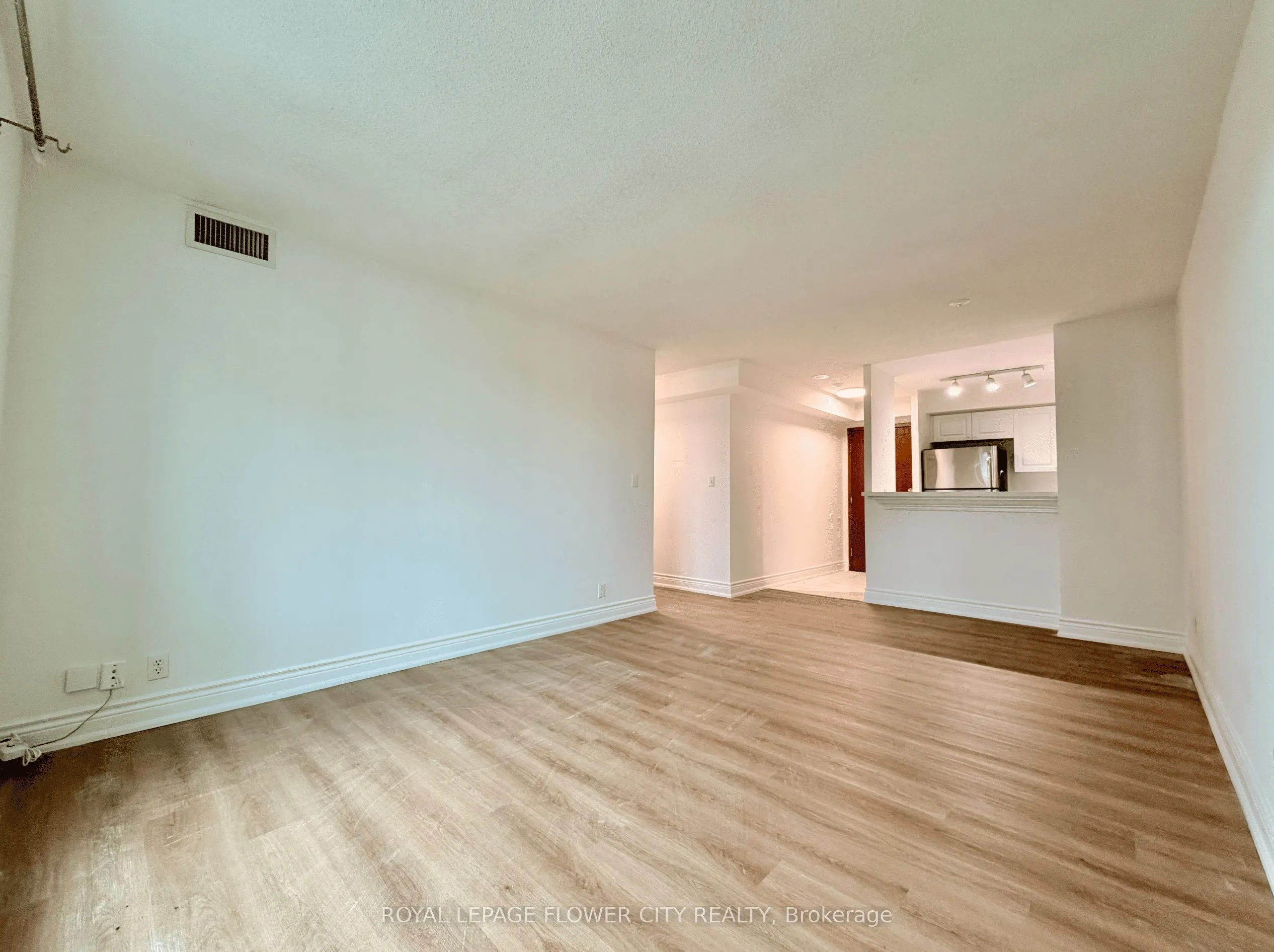 11 Lee Centre Drive, #2303