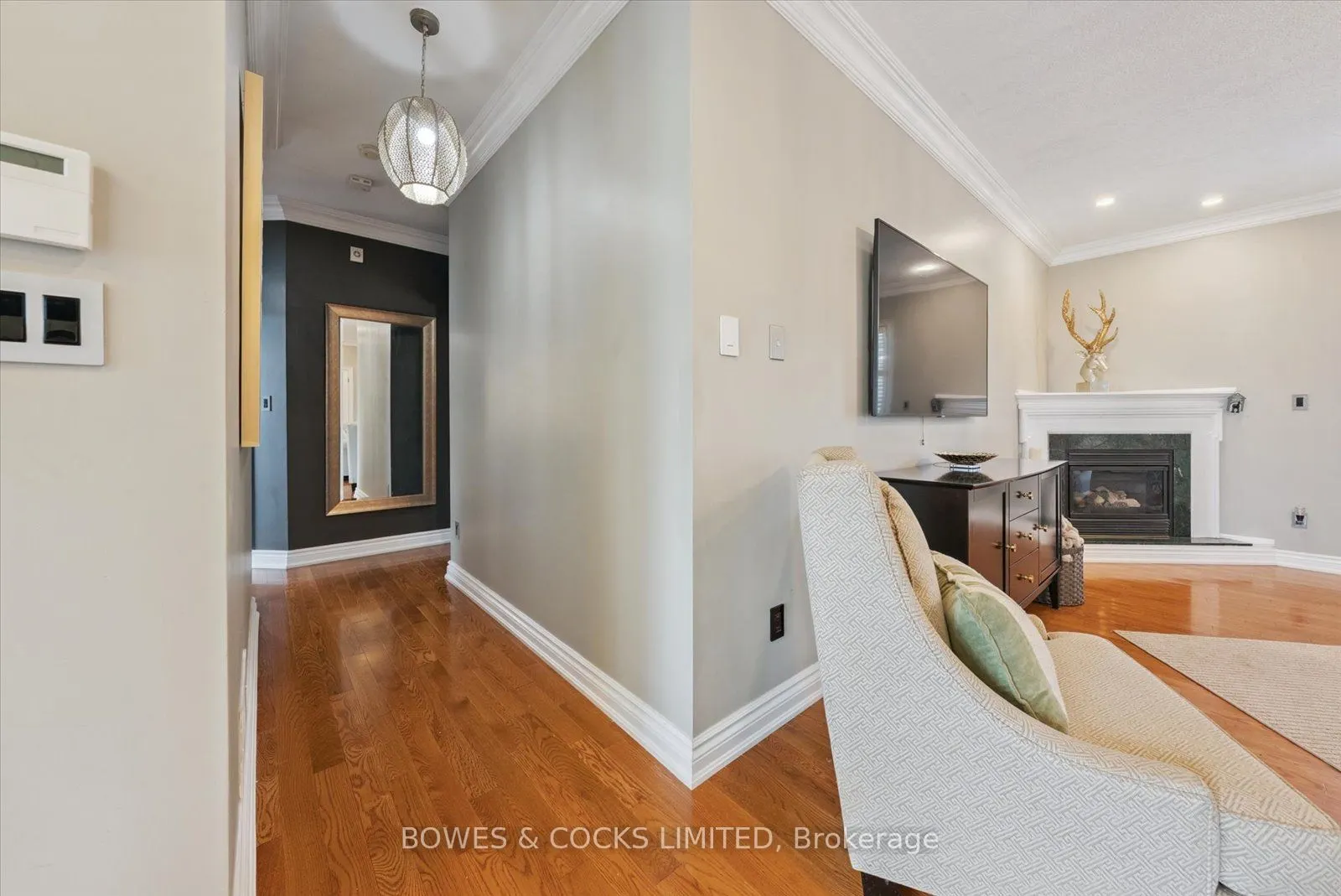 4588 Paynes Crescent