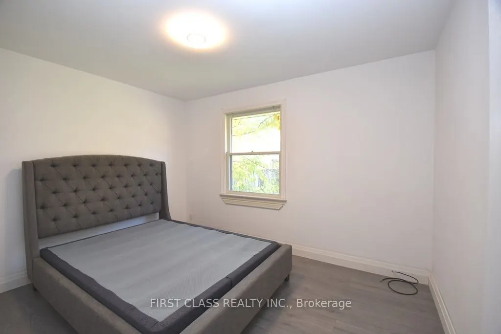 152 Eastmount Street