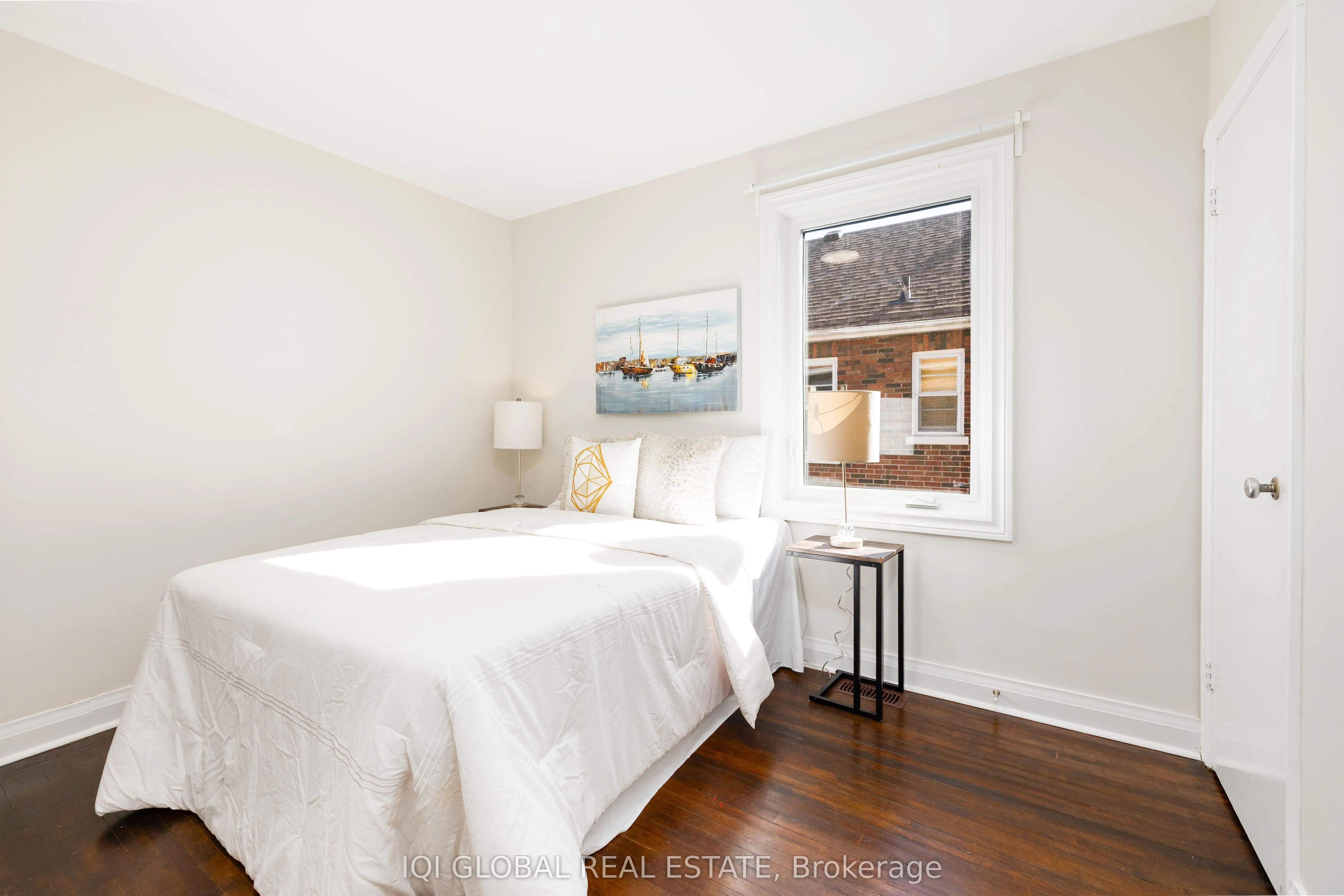 102 Central Park Boulevard S