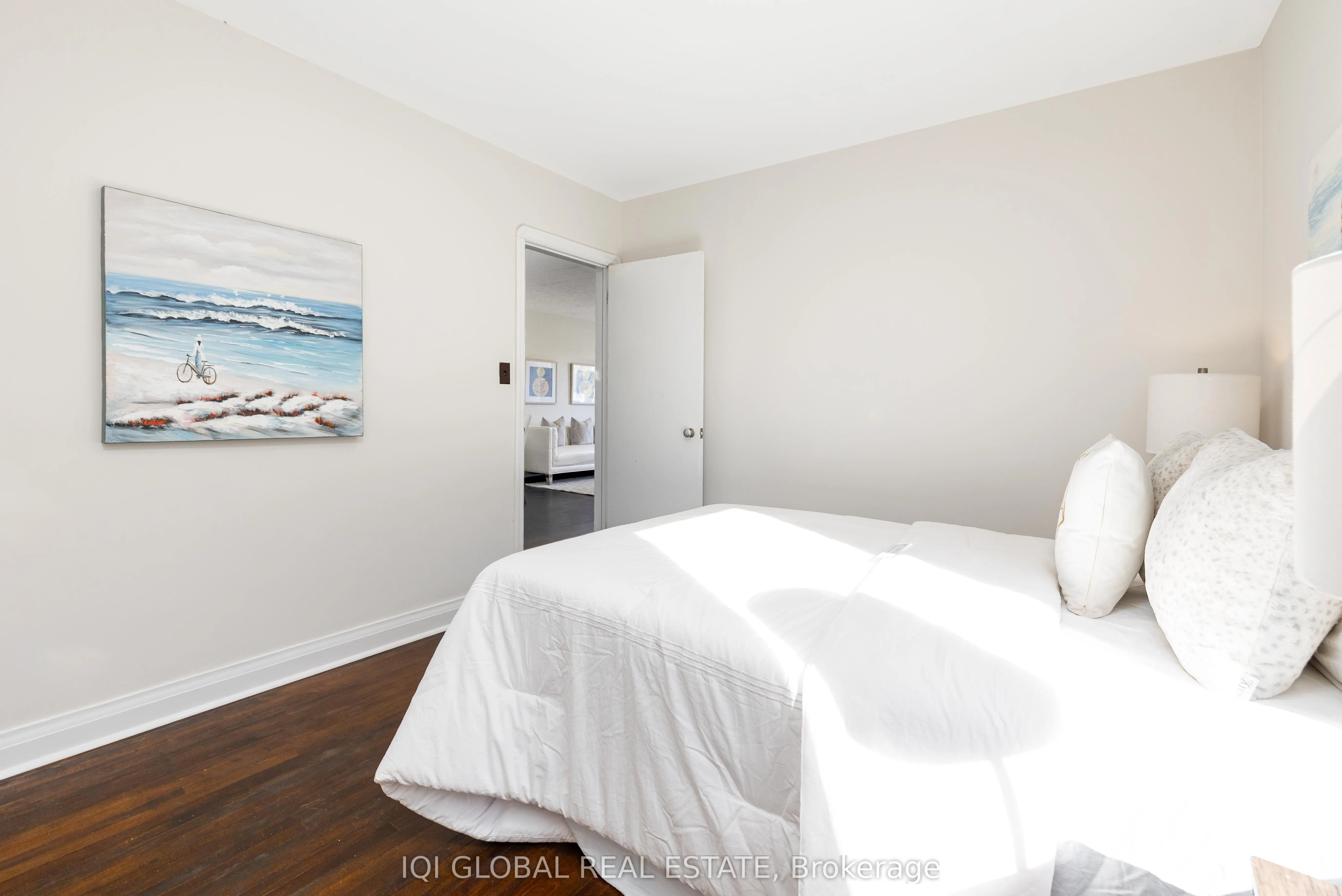 102 Central Park Boulevard S