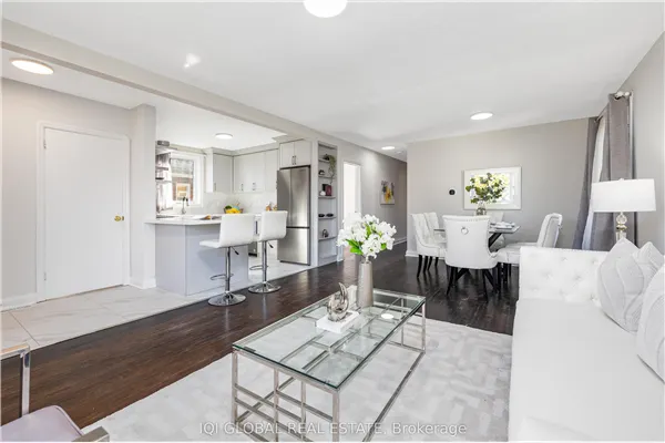 102 Central Park Boulevard S